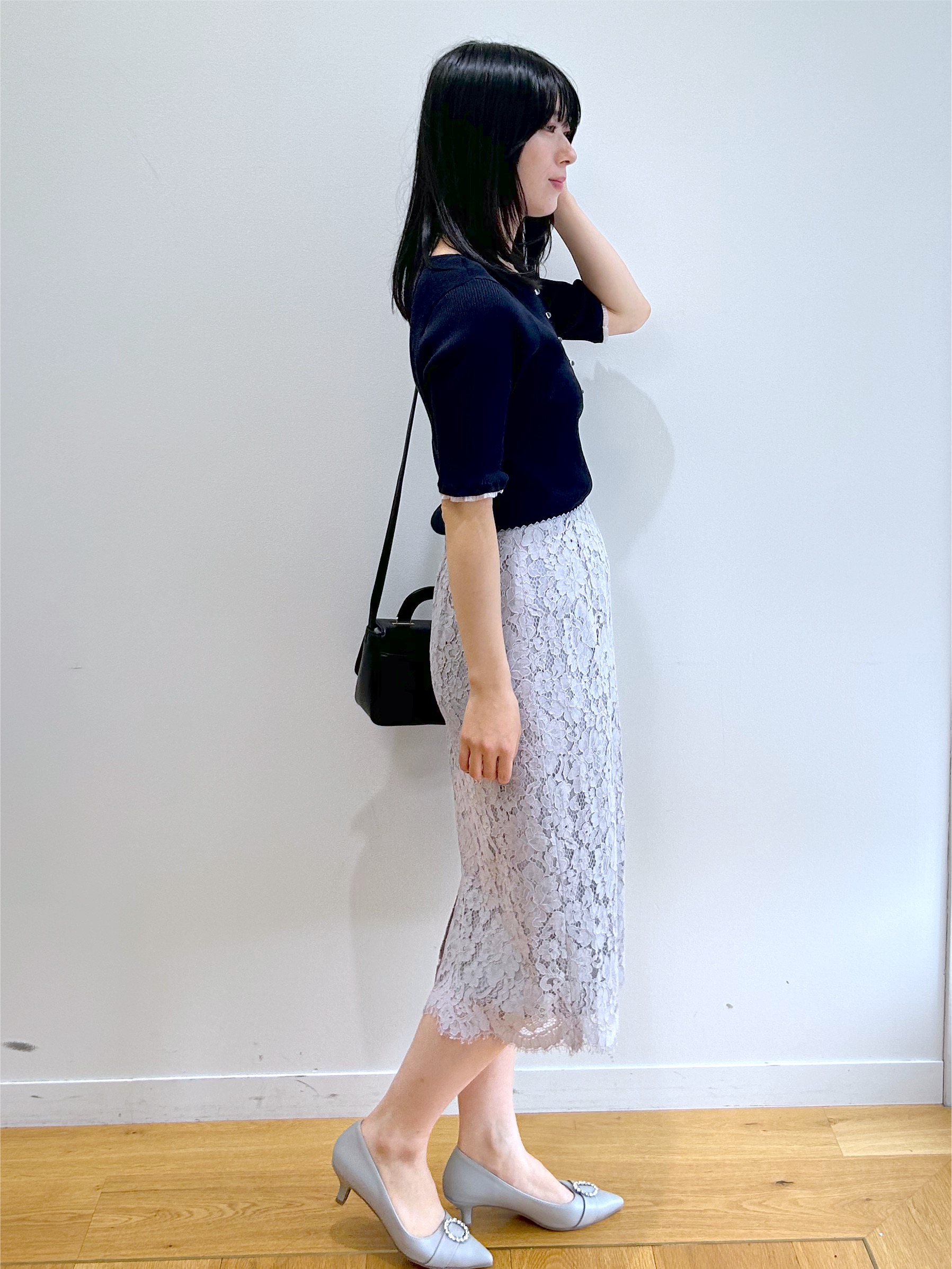 RINAさんの「index｜【遮熱／UV】外気の熱を感じにくい！ヘンリーフリルリブニット《洗濯機OK／抗ピリング》」を使ったコーディネート