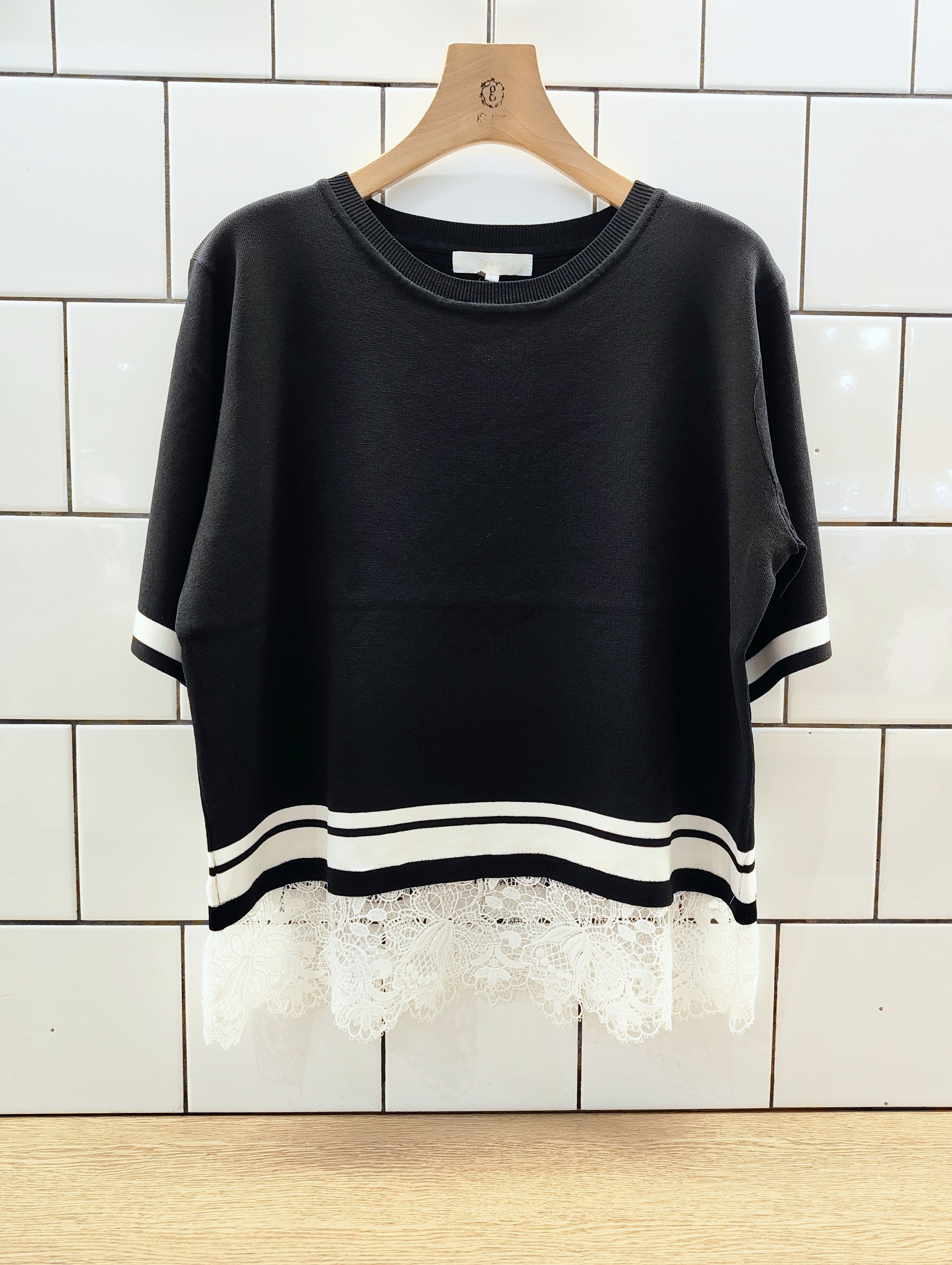 milkaさんの「grove｜【シリーズ累計36万枚／UVカット・ひんやり・洗濯機OK】やわらかドライタッチレースドッキングニット」を使ったコーディネート