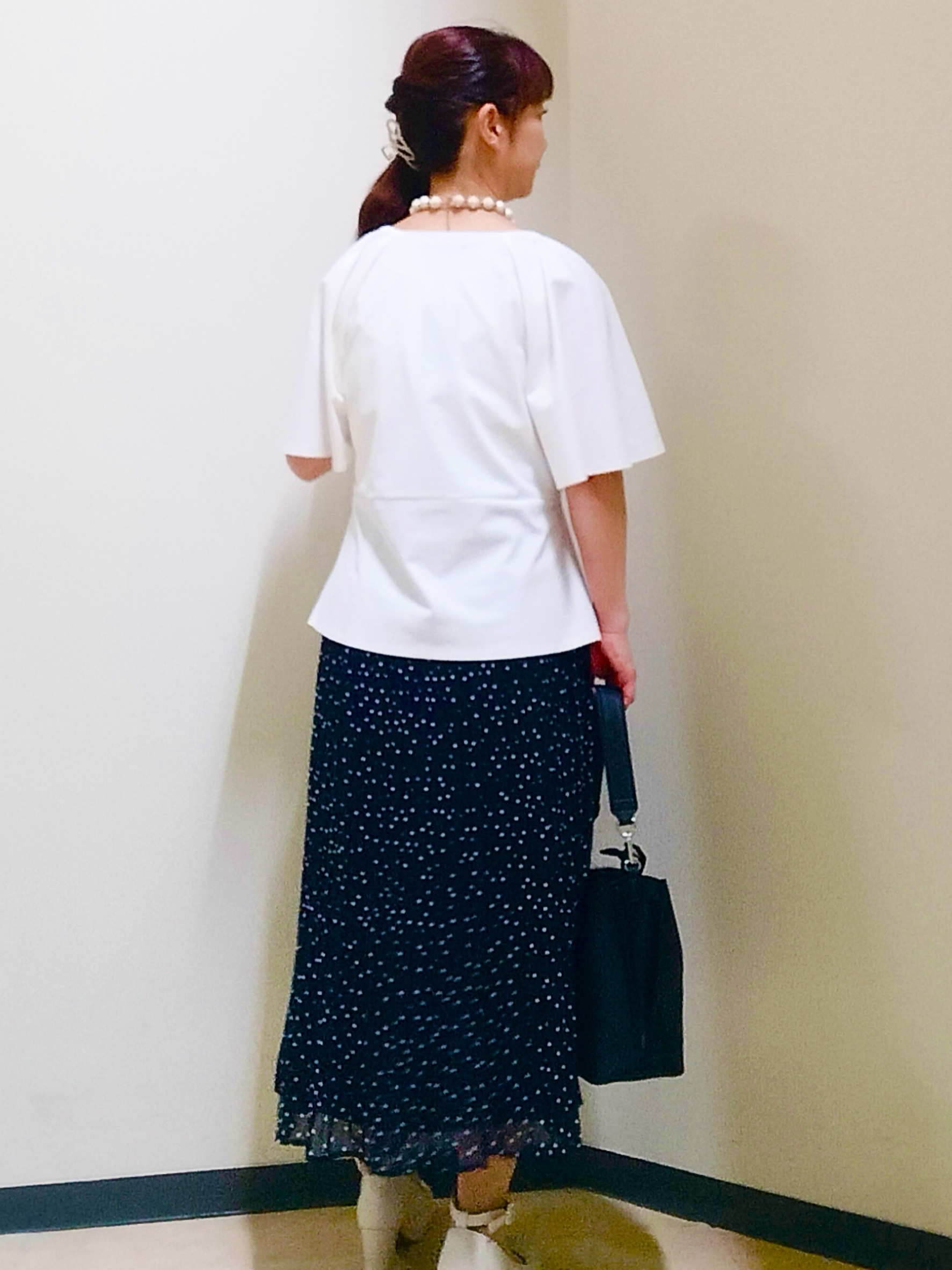 花さんの「Reflect｜【UVカット／接触冷感／吸水速乾】フレアスリーブペプラムカットソー」を使ったコーディネート