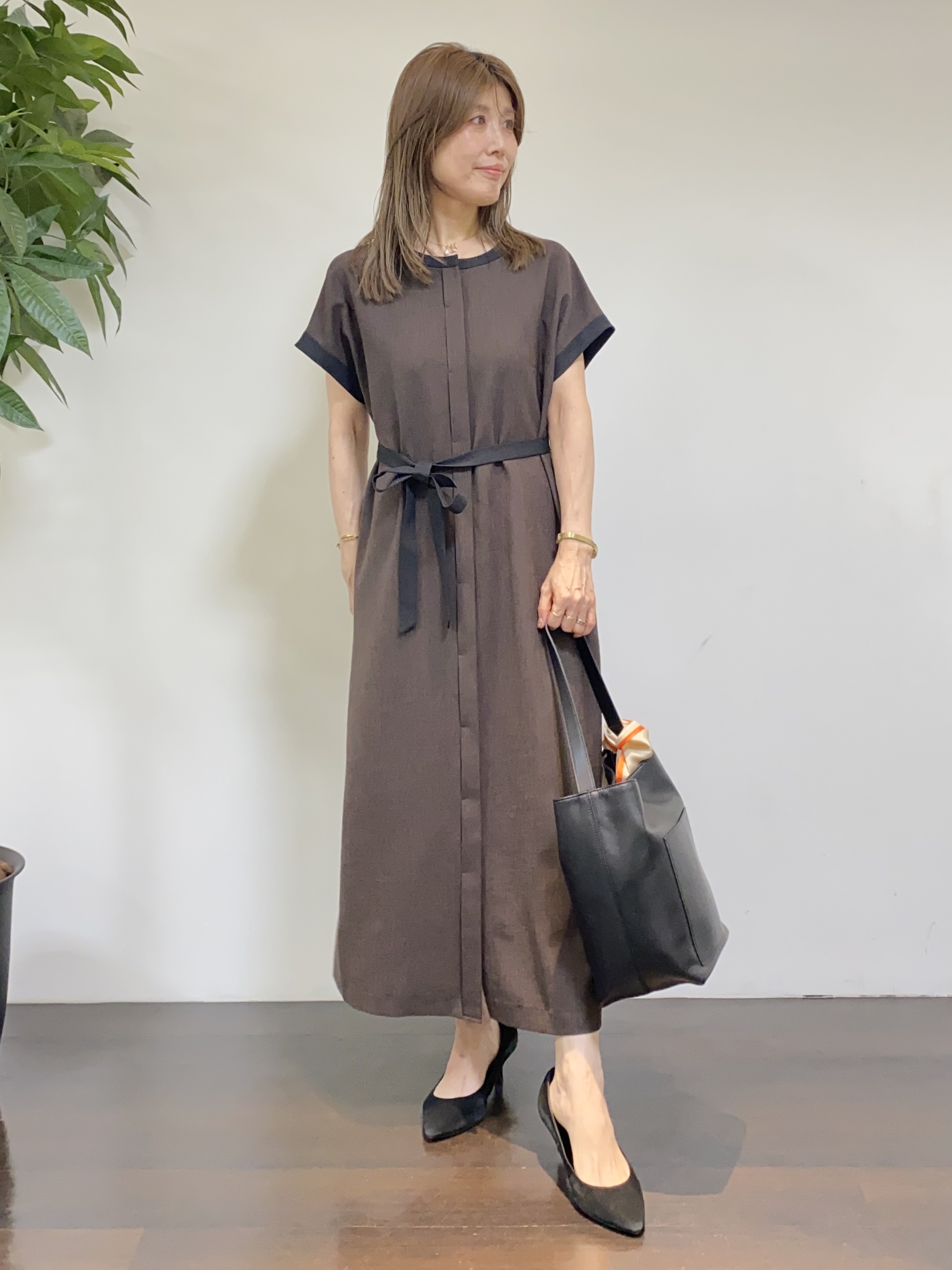 tomoさんの「UNTITLED｜【アンサンブル可能】コンパクトニットカーディガン」を使ったコーディネート