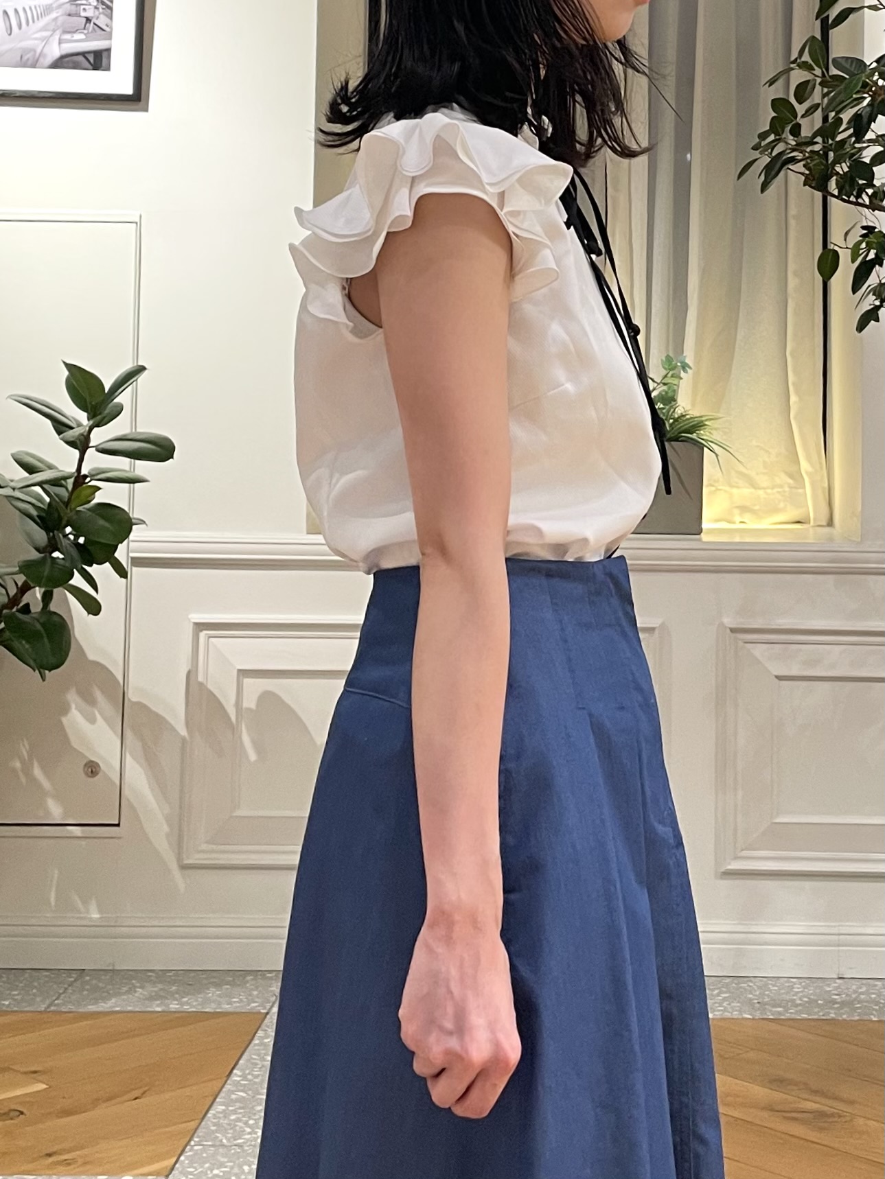 Lilyさんの「DRESSTERIOR｜【着映え/ウォッシャブル】バイカラーウィングスリーブブラウス」を使ったコーディネート