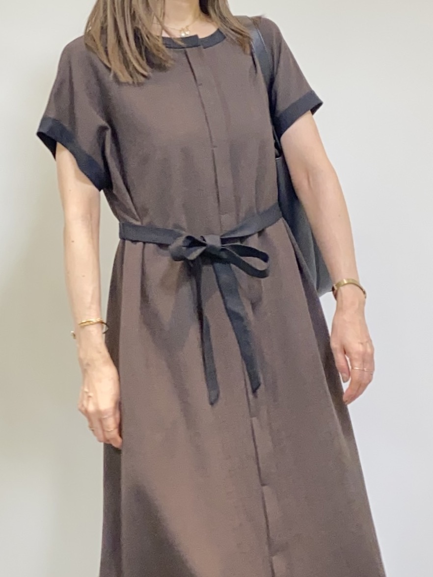 tomoさんの「UNTITLED｜【アンサンブル可能】コンパクトニットカーディガン」を使ったコーディネート