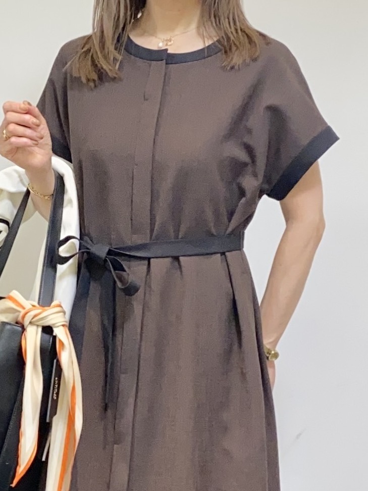 tomoさんの「UNTITLED｜【アンサンブル可能】コンパクトニットカーディガン」を使ったコーディネート