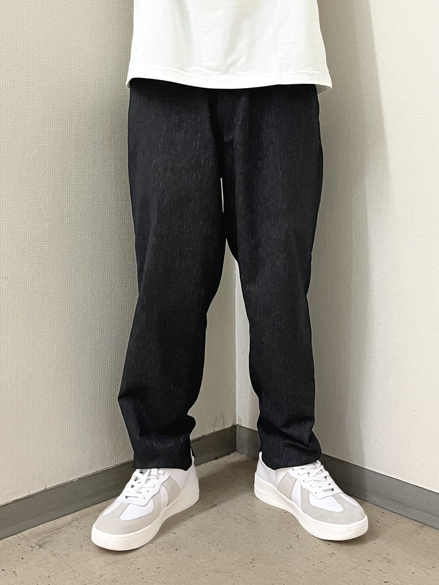 URAさんの「TAKEO KIKUCHI｜モノクロタイルTシャツ」を使ったコーディネート