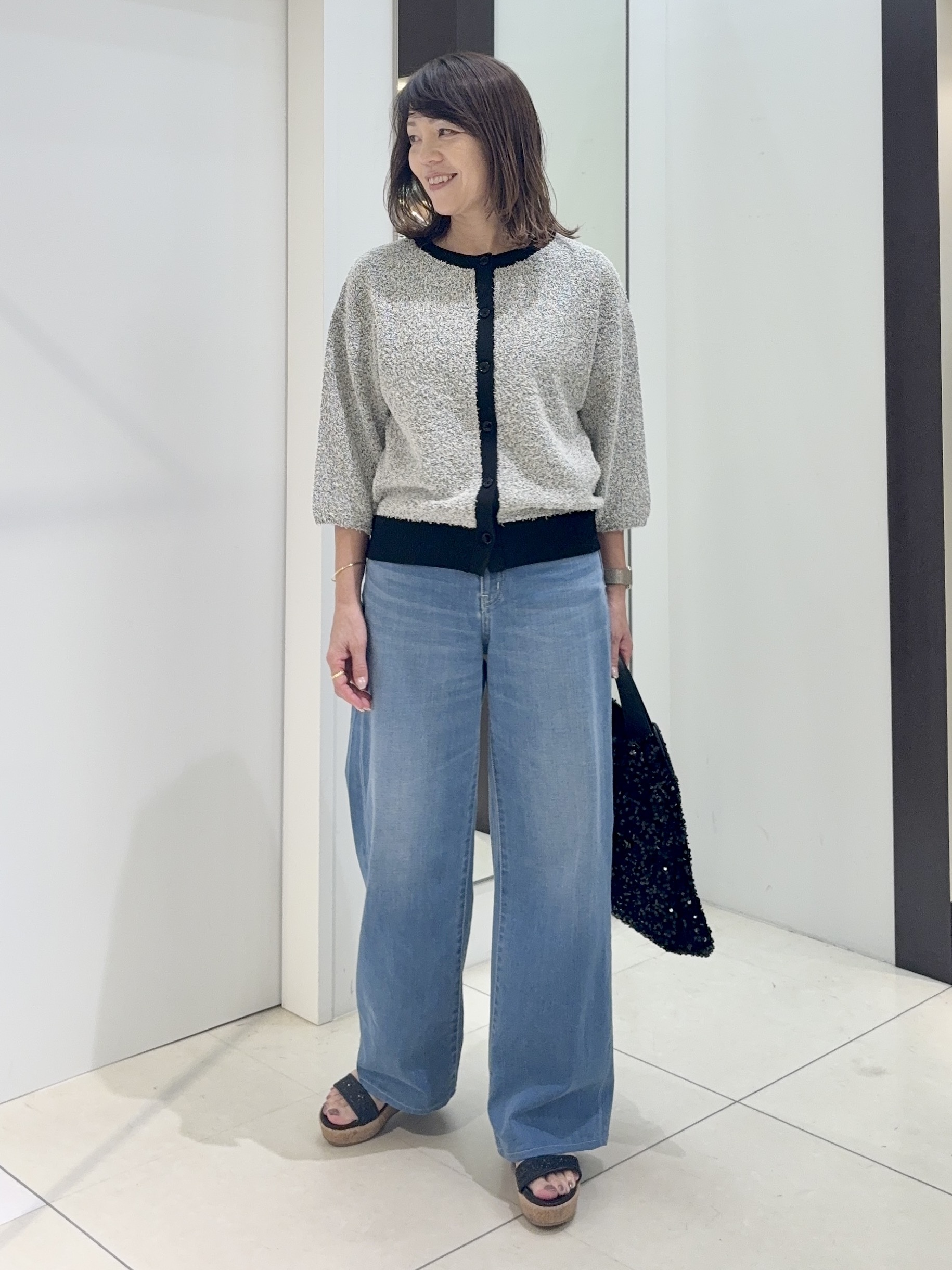 tomoさんの「UNTITLED｜【前後2WAY】コットン混カールプルオーバー」を使ったコーディネート