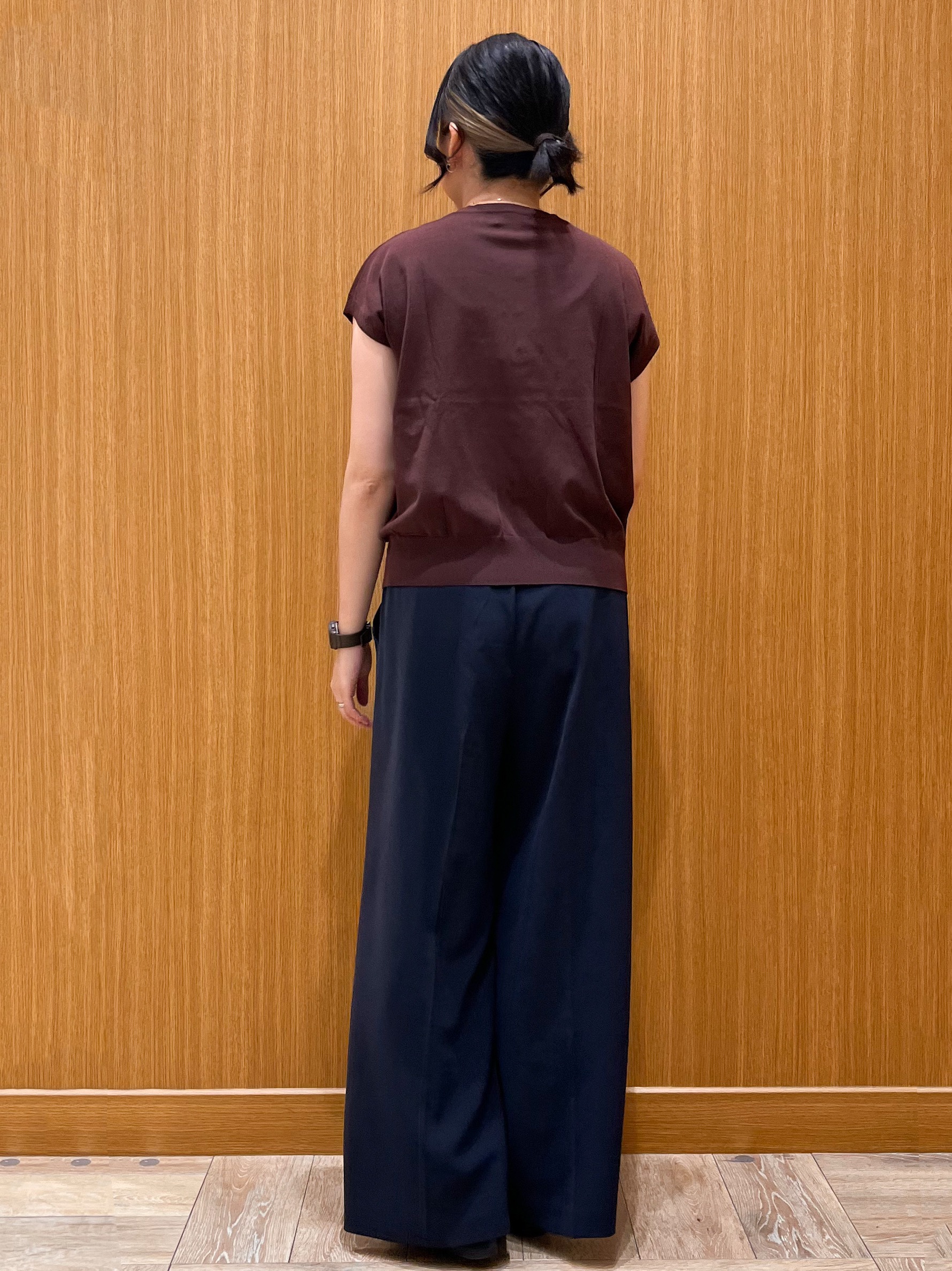 aさんの「OPAQUE.CLIP｜【接触冷感／UV】フリルフレンチスリーブニット《洗濯機OK》」を使ったコーディネート