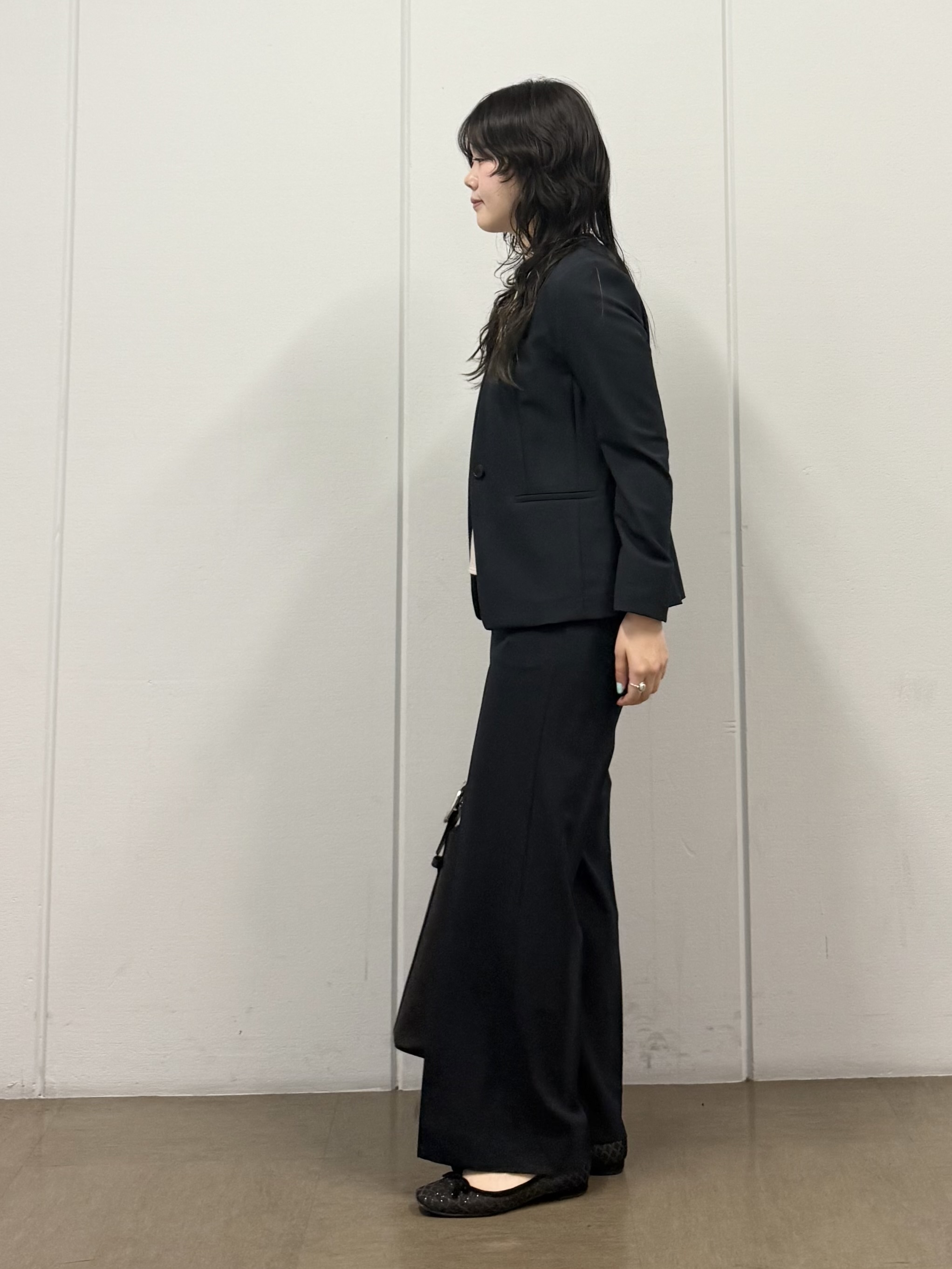 mizukiさんの「INDIVI｜【抗菌防臭／消臭】上品光沢コットンTシャツ」を使ったコーディネート
