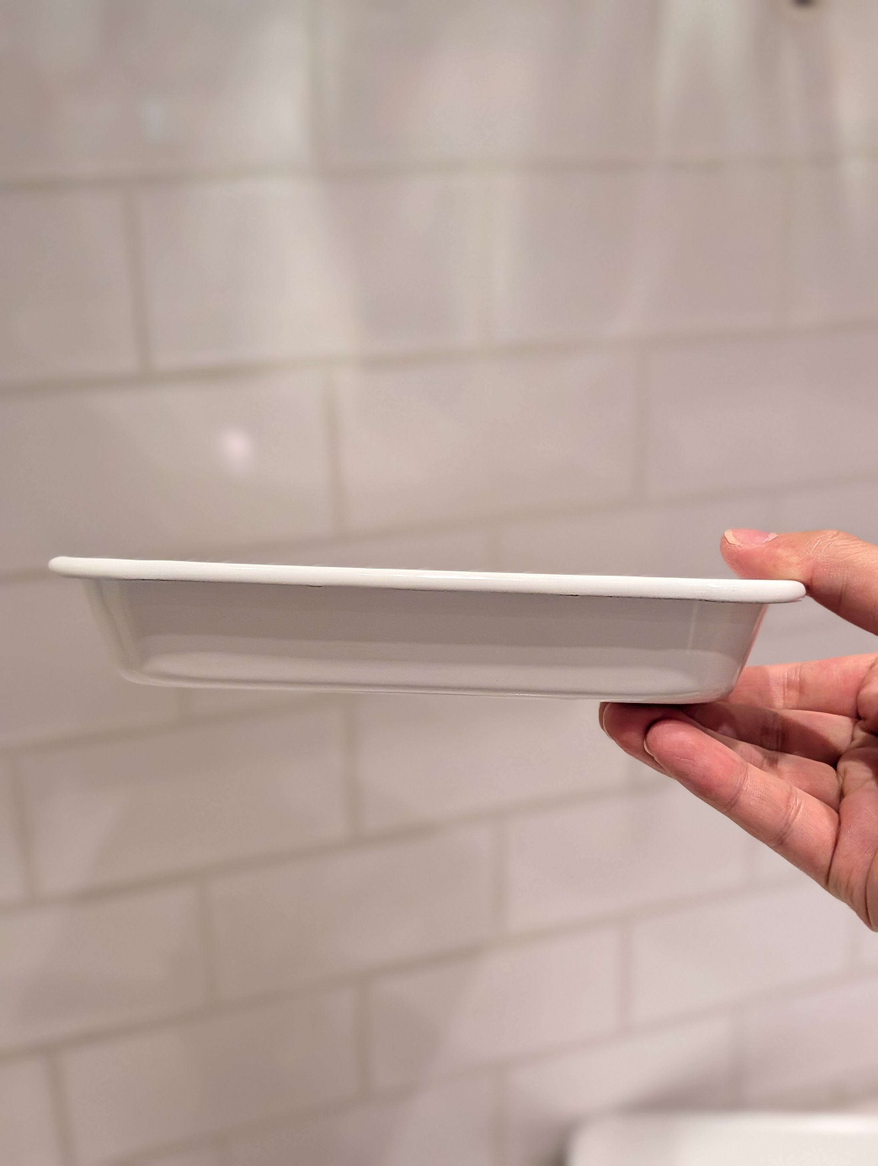シモさんの「212 KITCHEN STORE｜野田琺瑯 バット ホワイト 21取」を使ったコーディネート