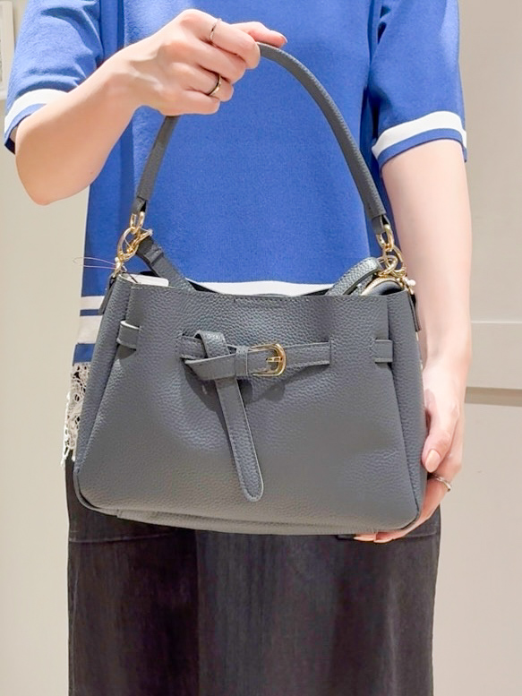 Mayuさんの「grove｜【シリーズ累計36万枚／UVカット・ひんやり・洗濯機OK】やわらかドライタッチレースドッキングニット」を使ったコーディネート
