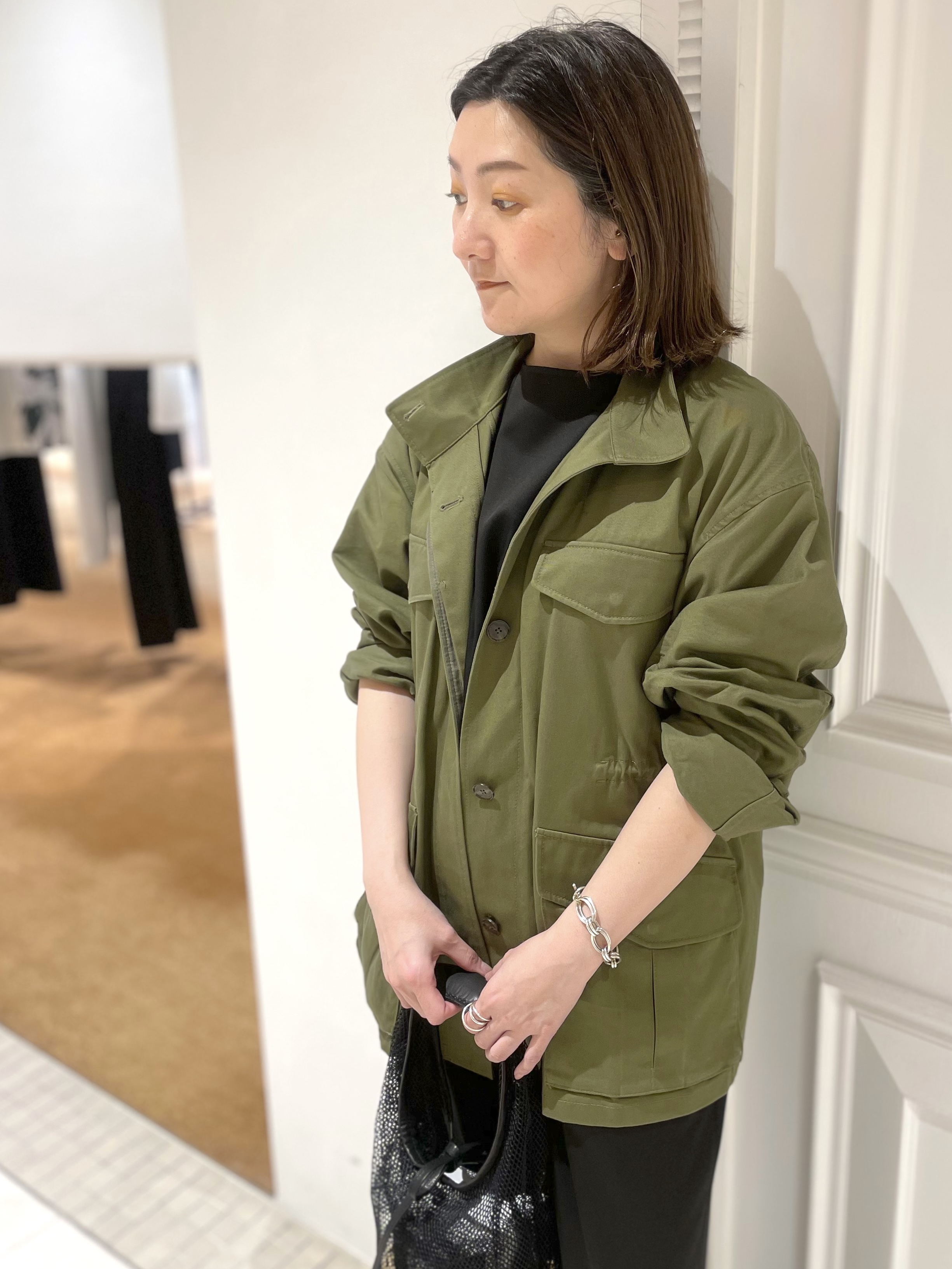 makiさんの「DRESSTERIOR｜【ウォッシャブル】コンパクトコットンミリタリーブルゾン」を使ったコーディネート