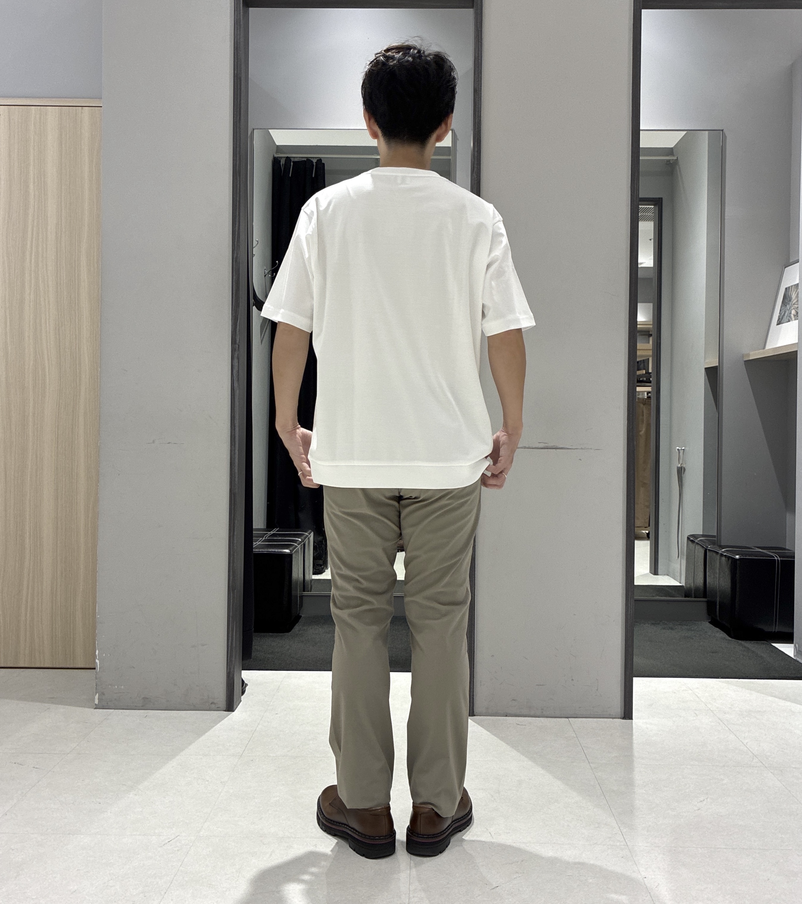 わいずみさんの「TAKEO KIKUCHI｜【抗菌防臭】COOL DOTS（R）ドビープリント ジャケット」を使ったコーディネート