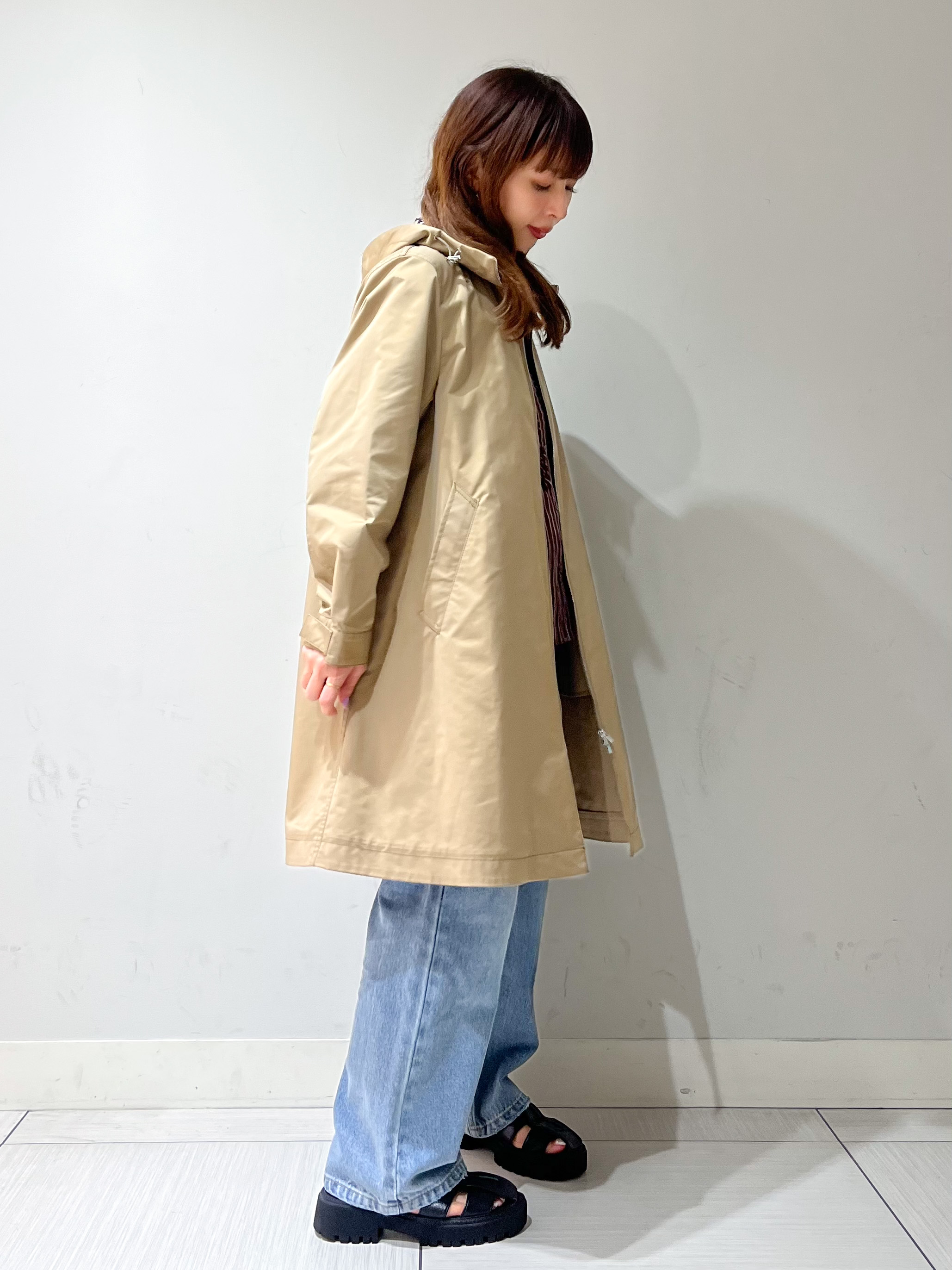 じゅんさんの「DRESSTERIOR｜【ウォッシャブル/撥水素材】撥水フーテッドツイルコート」を使ったコーディネート