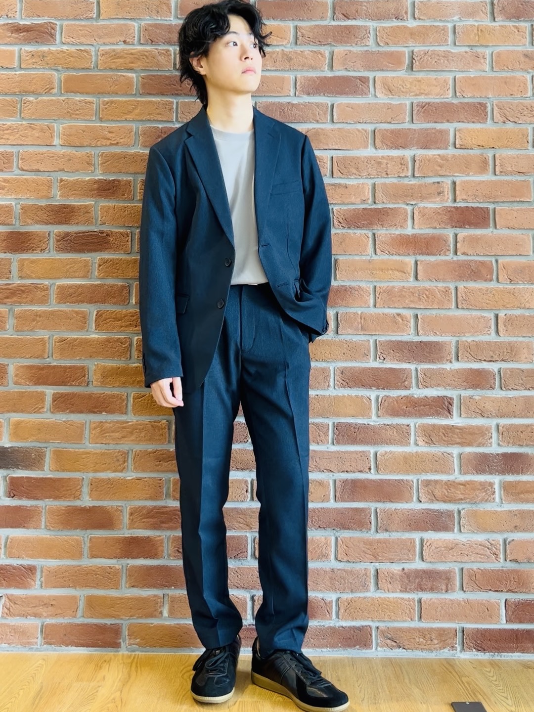 ワッキーさんの「tk.TAKEO KIKUCHI｜【汗シミ防止／UVカット】sweat stain proof series レギュラーTシャツ」を使ったコーディネート