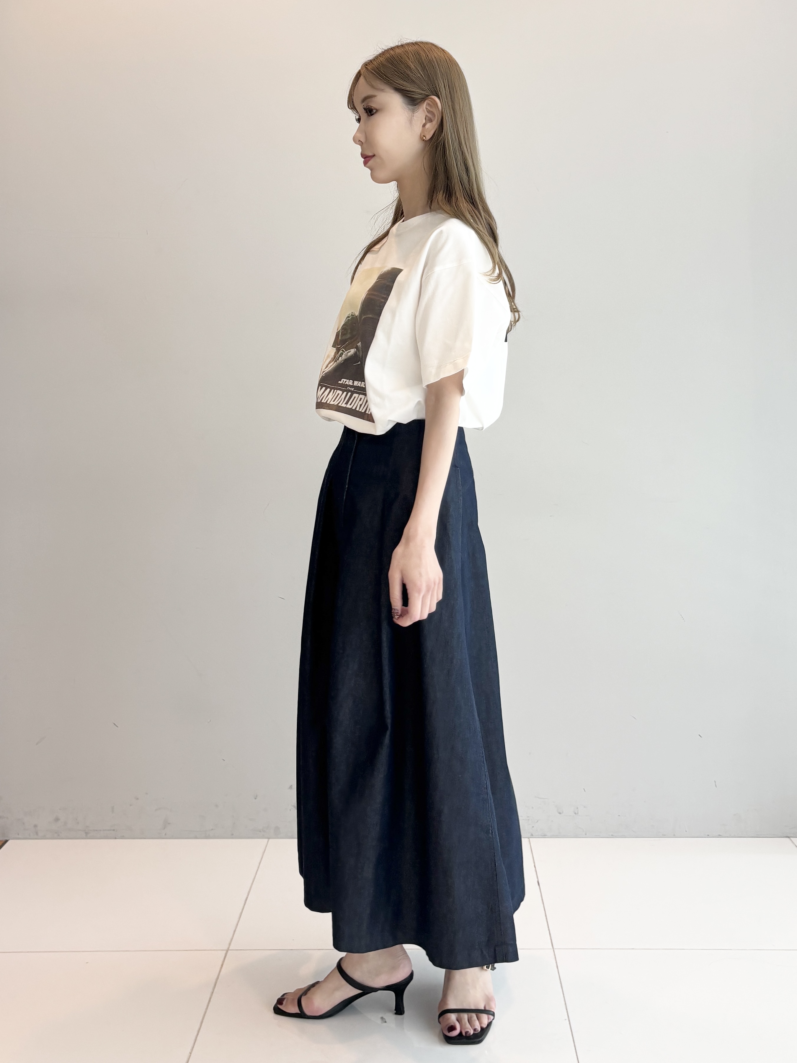 清水夏姫さんの「DRESSTERIOR｜【otonaMUSE5月号掲載】スキニーベルトサンダル」を使ったコーディネート