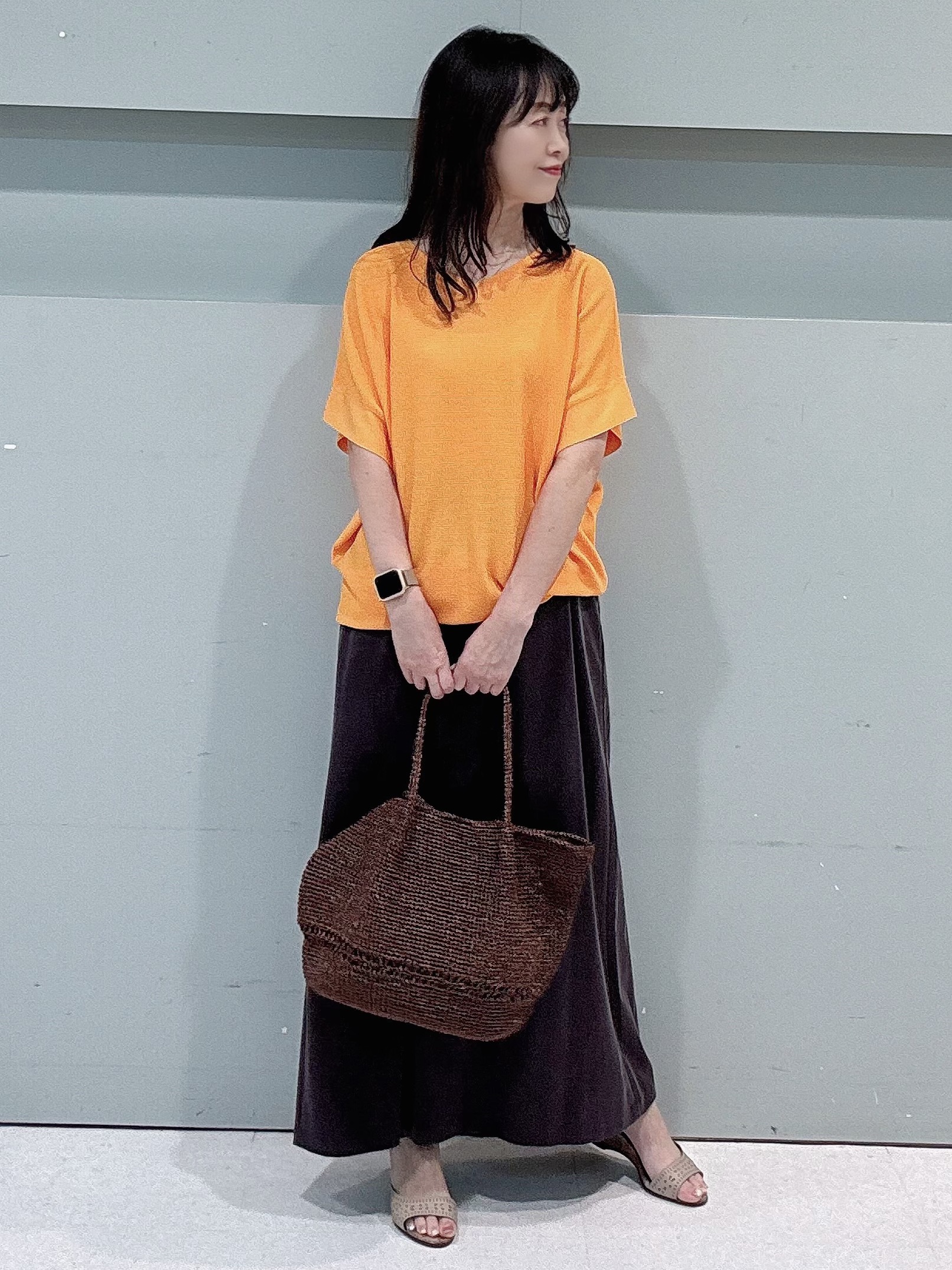 makiさんの「UNTITLED｜【11色展開/体型カバー】前後2WAYフレンチスリーブニット」を使ったコーディネート