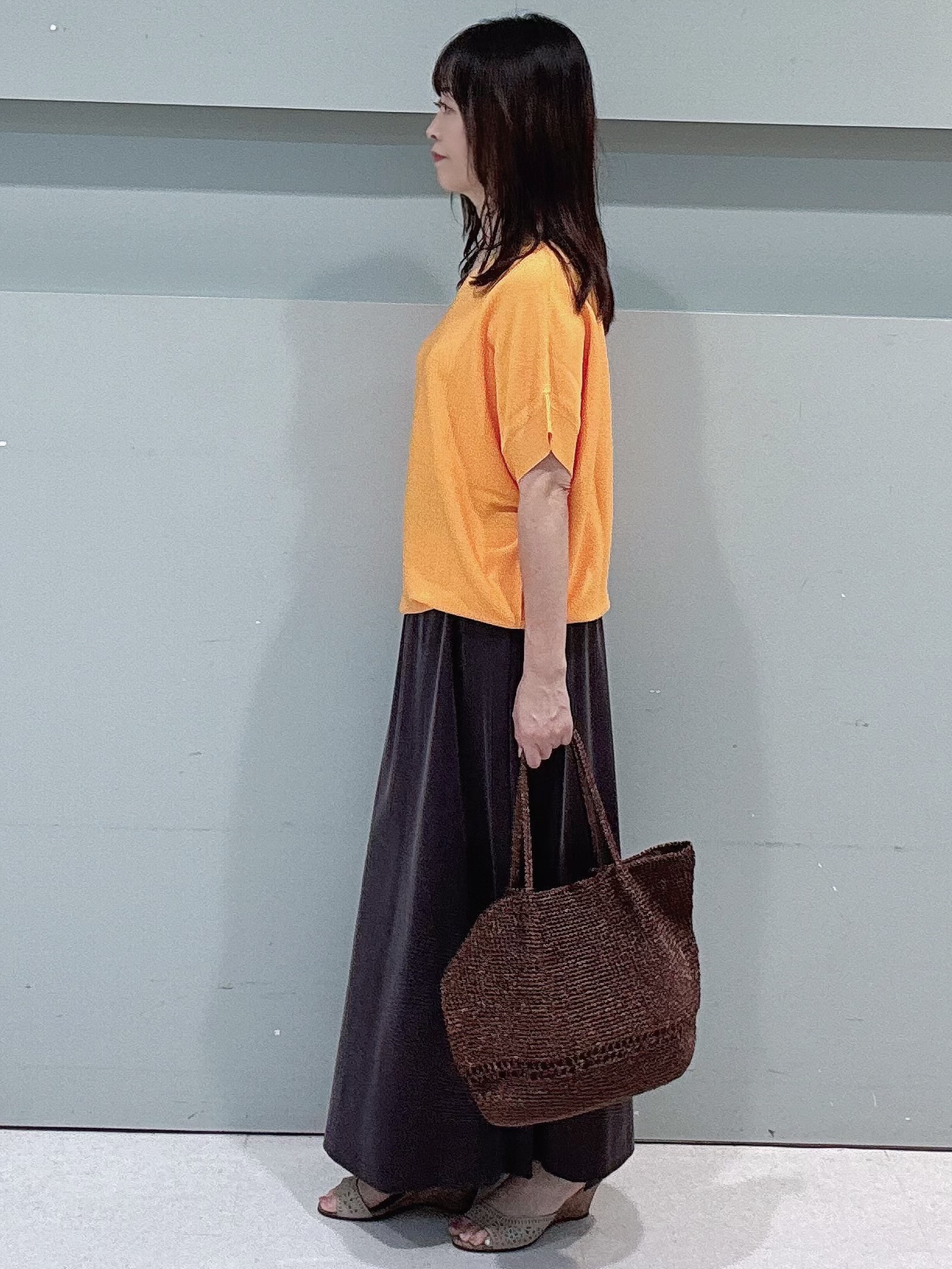 makiさんの「UNTITLED｜【11色展開/体型カバー】前後2WAYフレンチスリーブニット」を使ったコーディネート