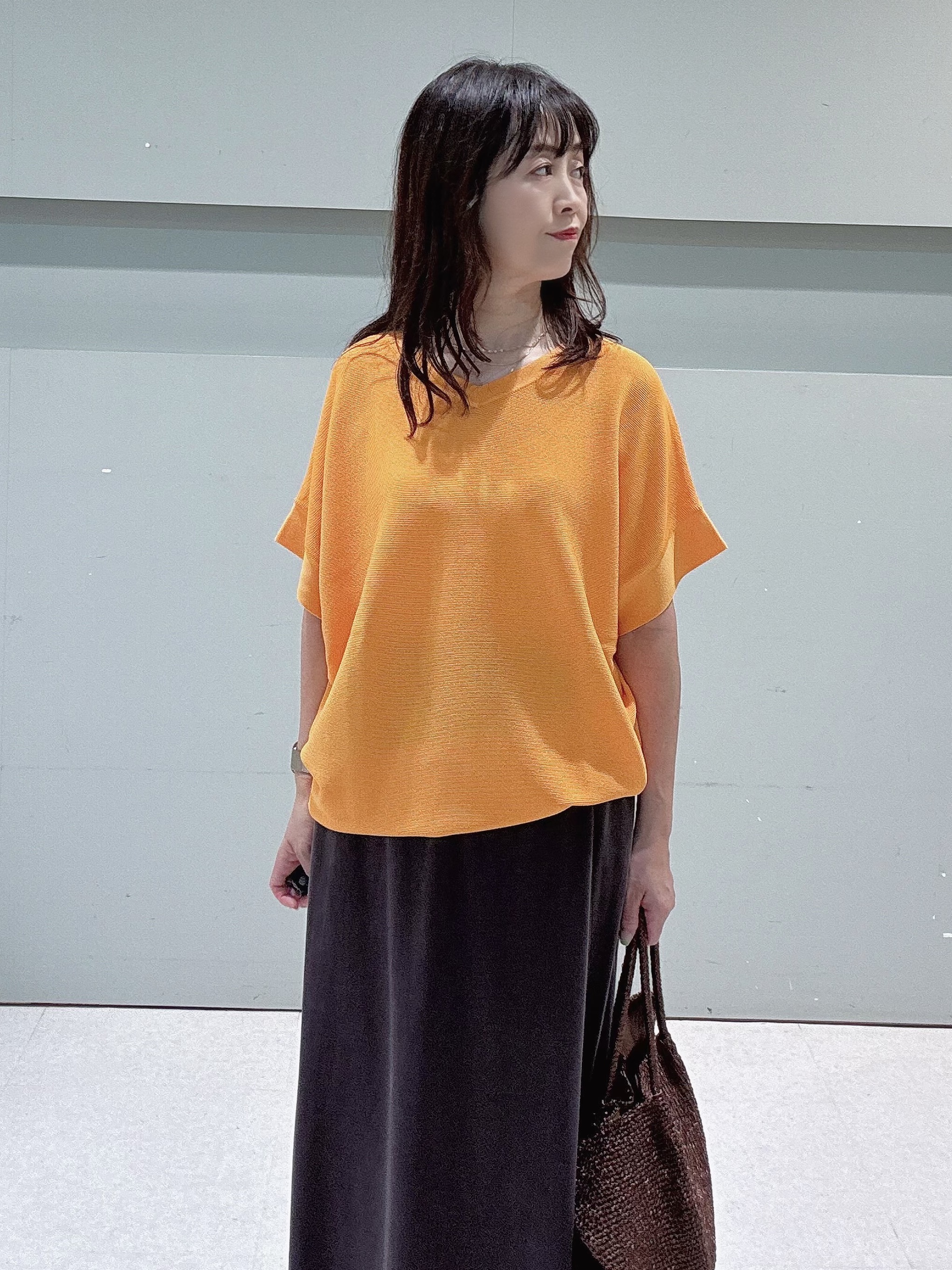 makiさんの「UNTITLED｜【11色展開/体型カバー】前後2WAYフレンチスリーブニット」を使ったコーディネート