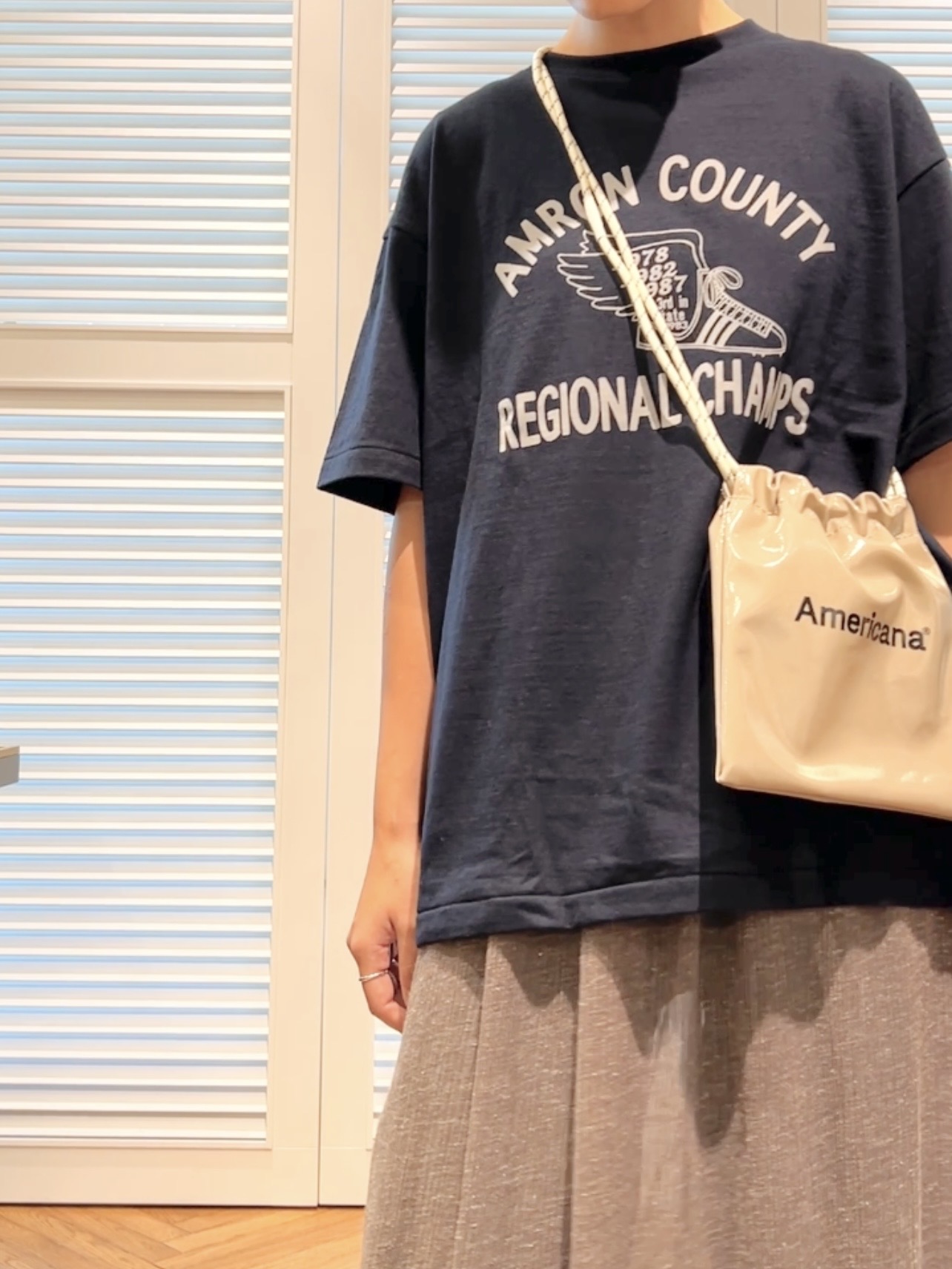 OCHIAIさんの「DRESSTERIOR｜Carouselambra（ケラウズランブラ）【別注】BOAT TANK TOP DRESS」を使ったコーディネート