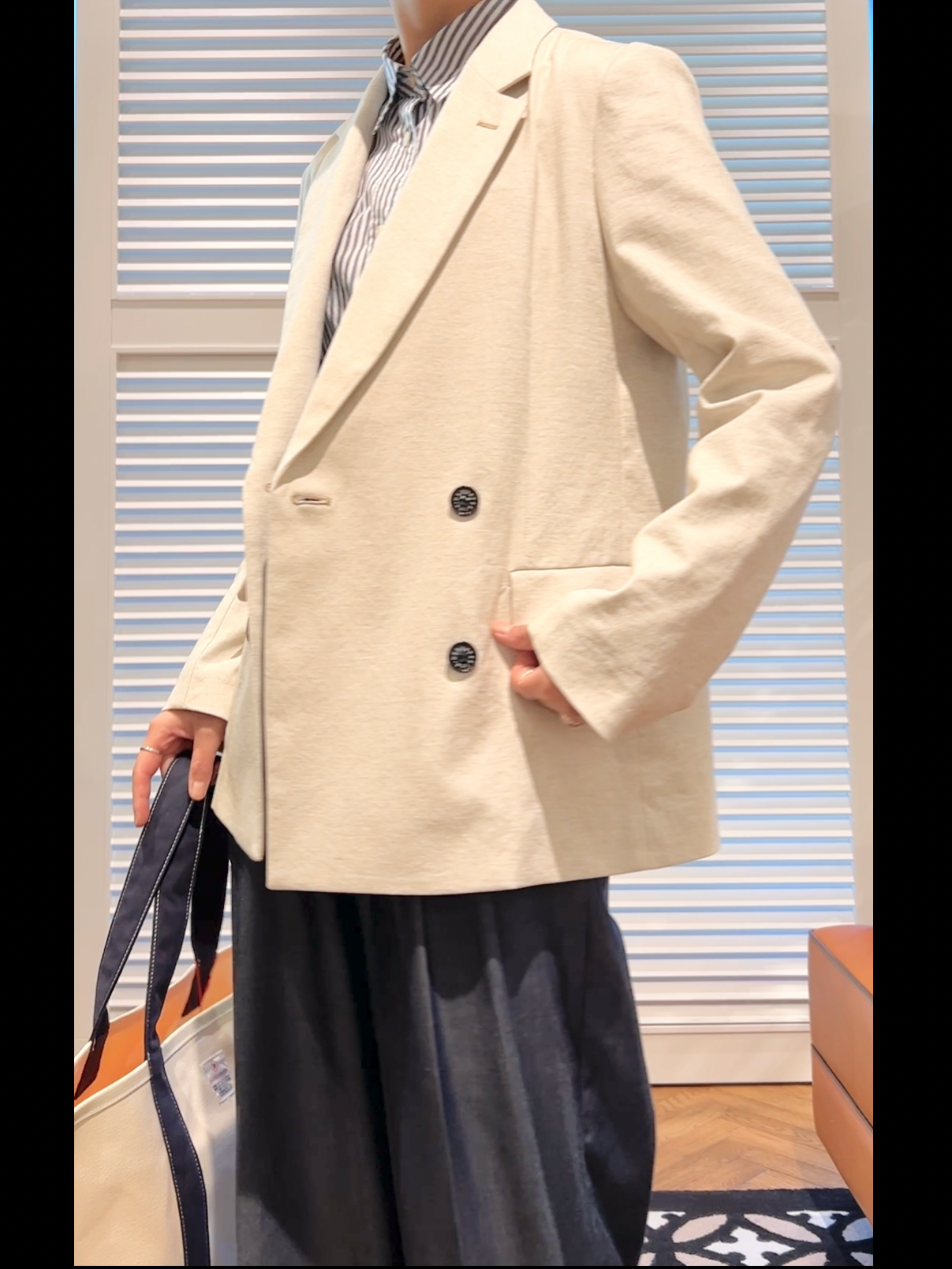 OCHIAIさんの「DRESSTERIOR｜◆【通勤/着映え/ウォッシャブル】オーバーシルエット ロンストシャツ」を使ったコーディネート