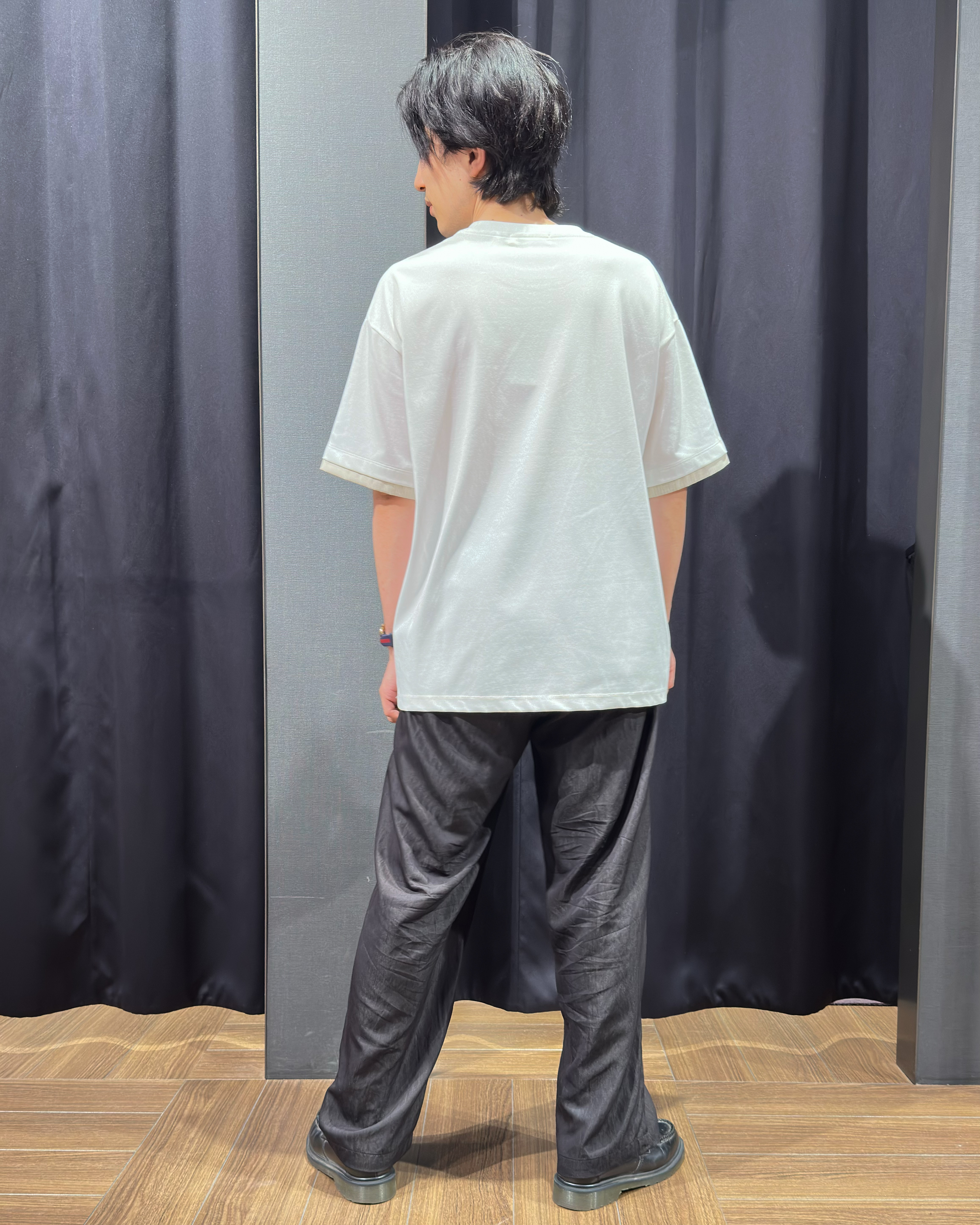 tomoyaさんの「THE SHOP TK｜【マシンウォッシャブル】袖レイヤード半袖Tシャツ」を使ったコーディネート