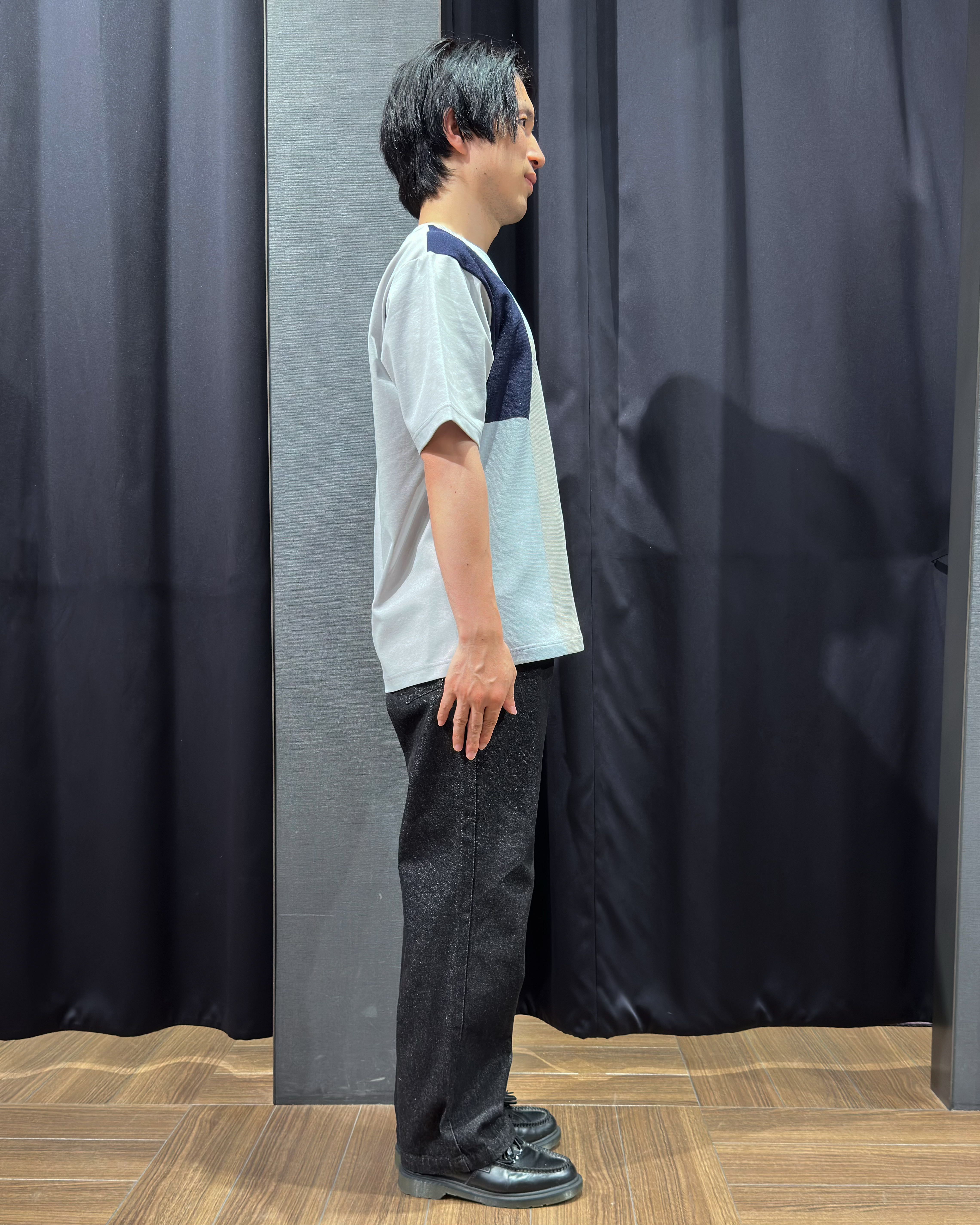 tomoyaさんの「THE SHOP TK｜【洗濯機OK】ブロッキング半袖ニット」を使ったコーディネート