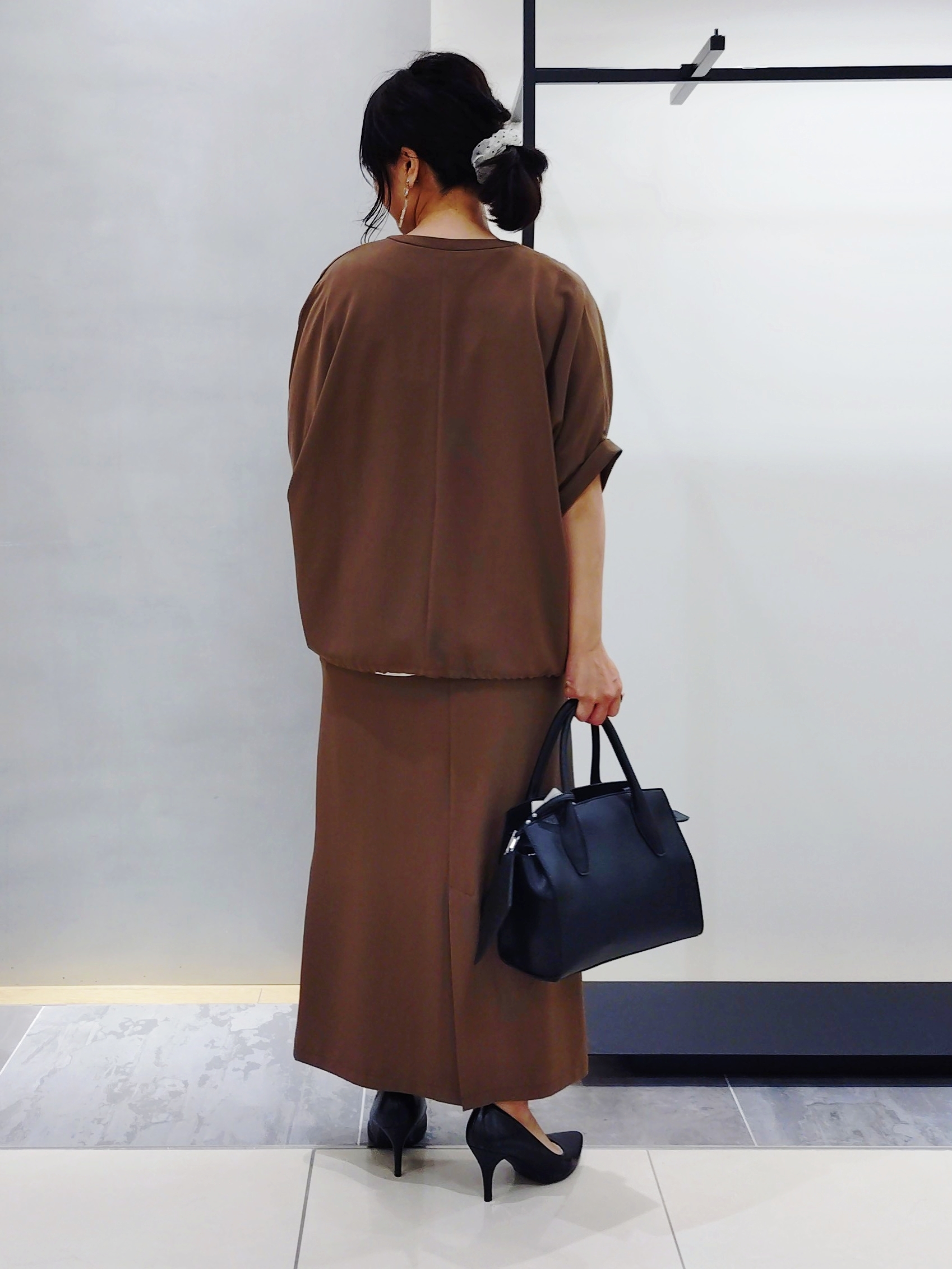 TOMOMIさんの「INDIVI｜◆【合皮／マルチWAY／サブバッグ付】ミニショルダーバッグ」を使ったコーディネート