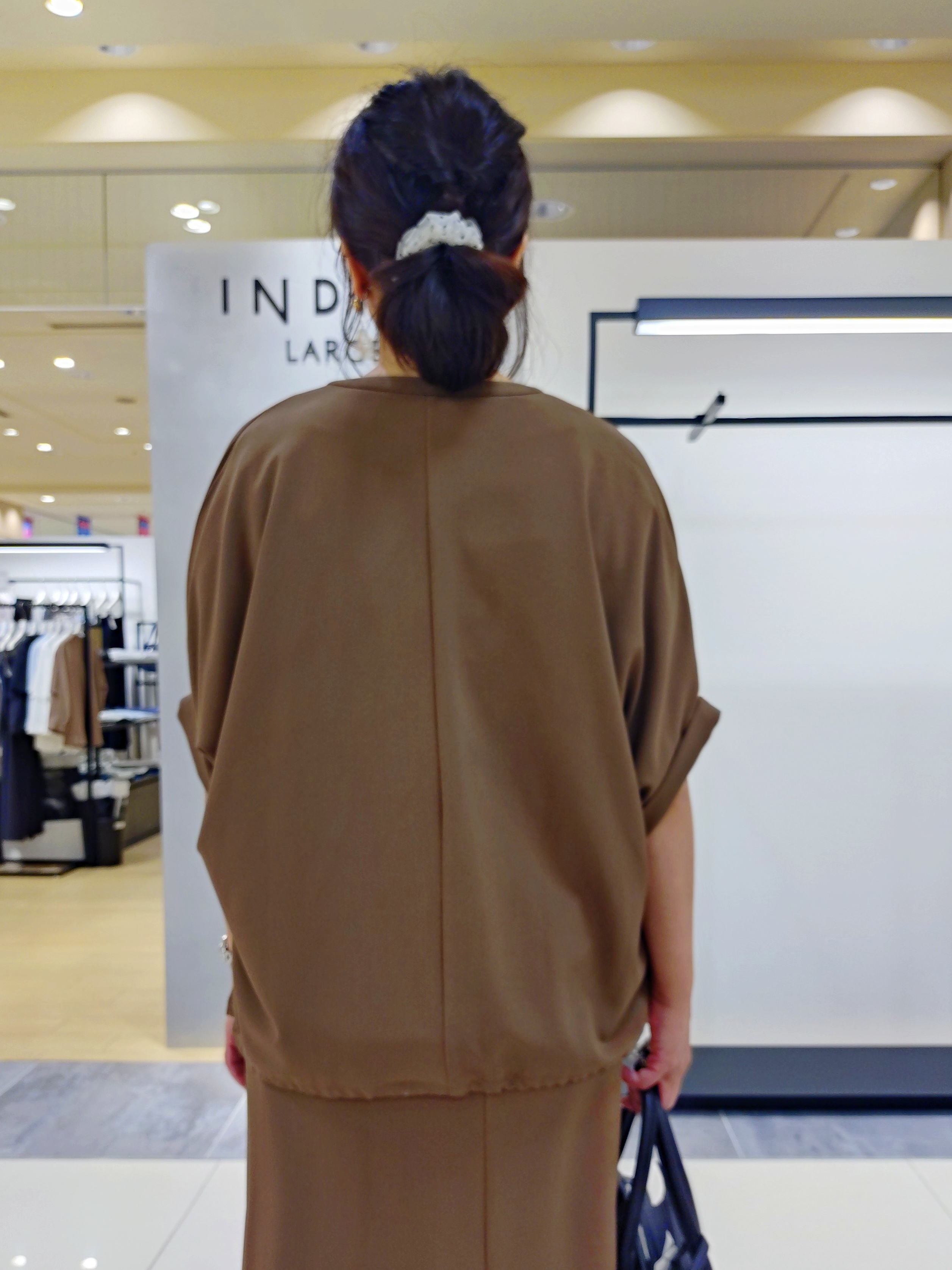 TOMOMIさんの「INDIVI｜◆【合皮／マルチWAY／サブバッグ付】ミニショルダーバッグ」を使ったコーディネート