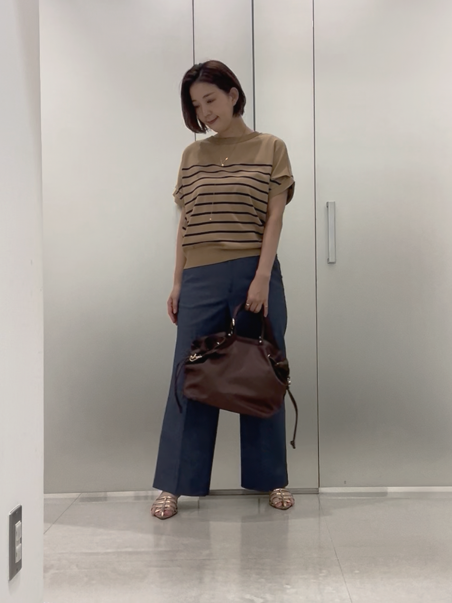 まどかさんの「UNTITLED｜【肌に張りつきにくい/前後2WAY】ドライタッチコットンプルオーバー」を使ったコーディネート