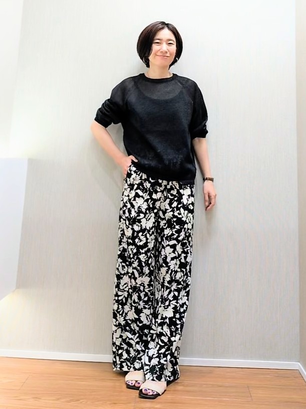 ミズタさんの「UNTITLED｜【洗える/ゆったり】クルーネックドライニット」を使ったコーディネート