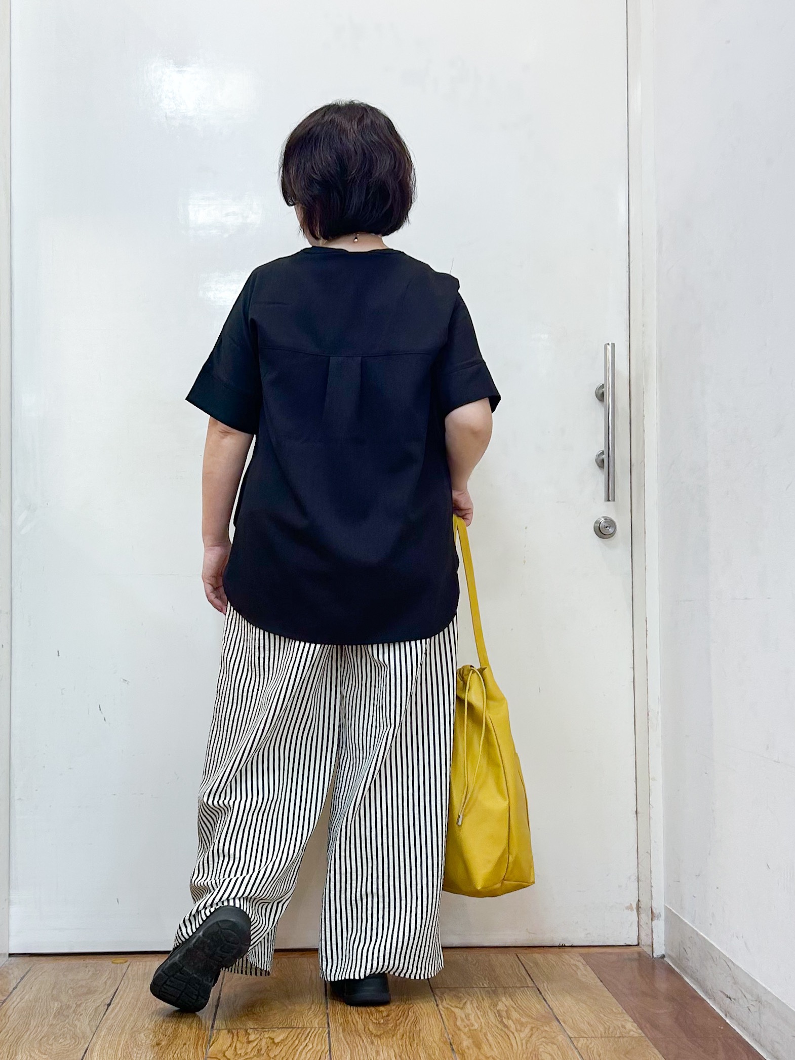 haruさんの「SHOO･LA･RUE｜【洗濯後しわになりにくい/ひんやり/UV/吸水速乾】Wポケットが目を引く オンオフ使えるスキッパーブ」を使ったコーディネート