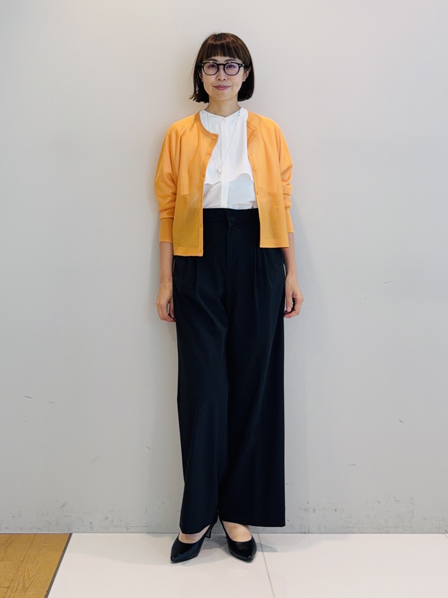 murayamaさんの「INDIVI｜【新作登場！着る日傘】 ケープ風ブラウス」を使ったコーディネート