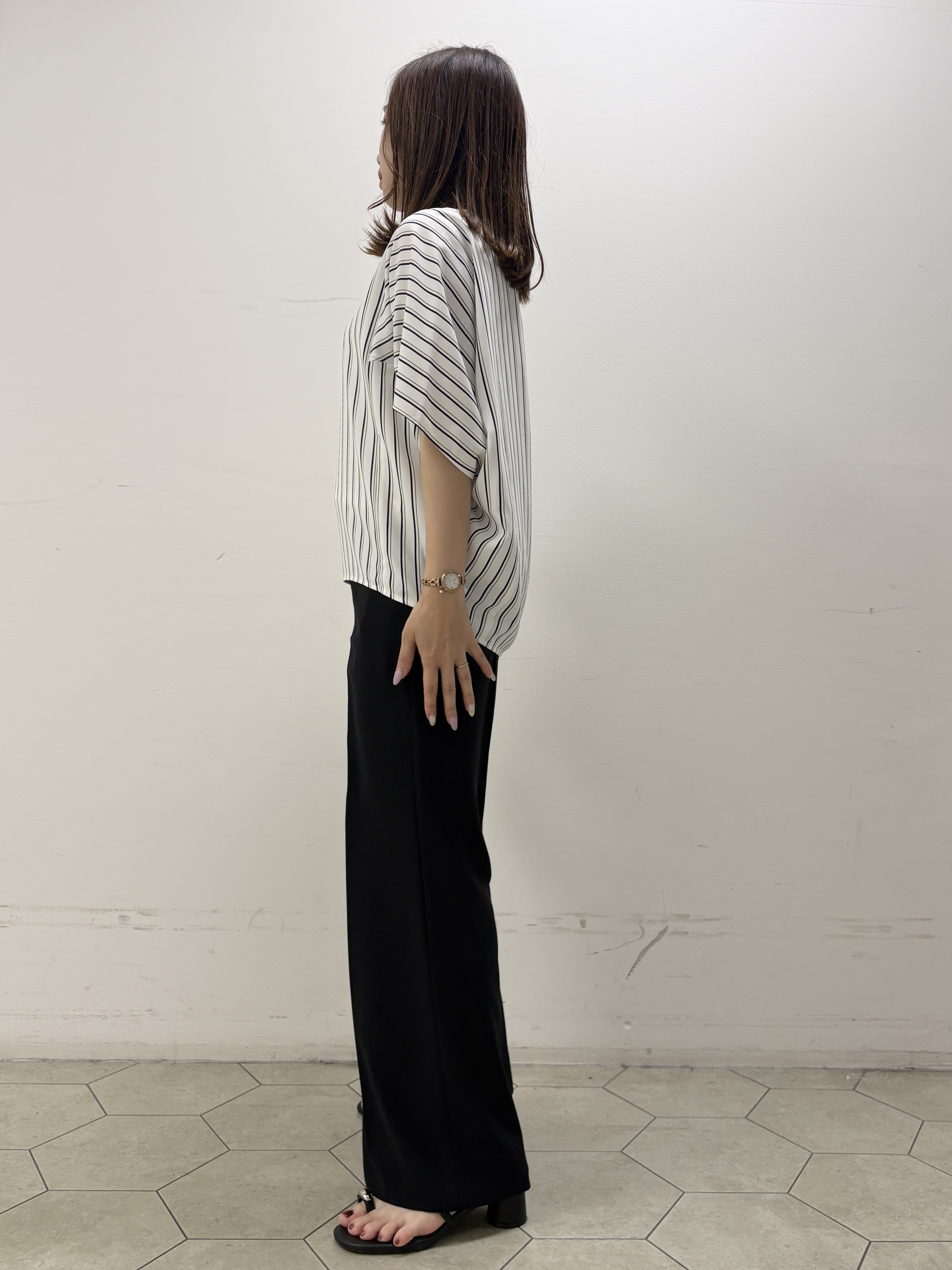 kahoさんの「INDIVI｜【UVケア／接触冷感】ジョーゼットドルマンブラウス」を使ったコーディネート