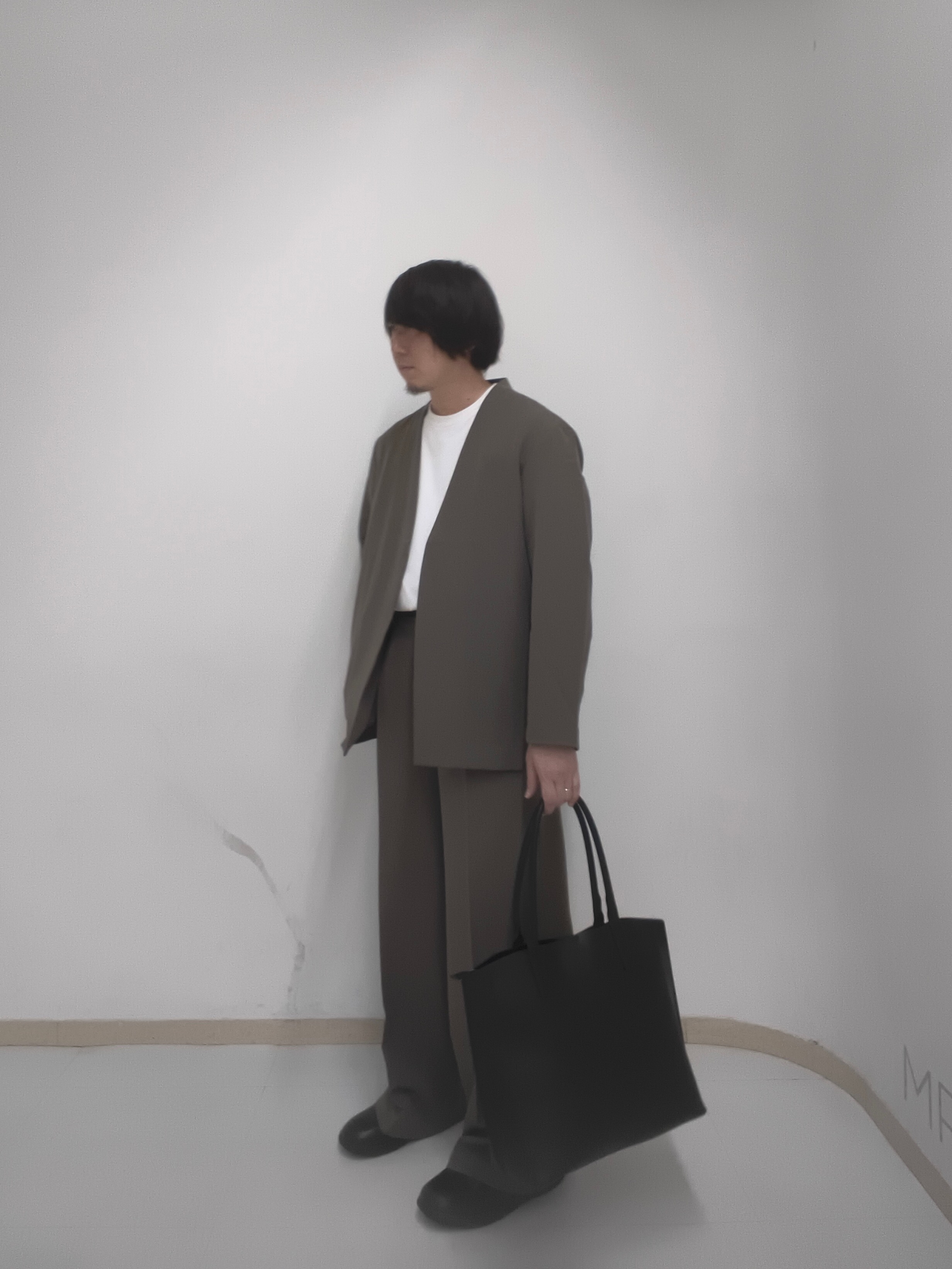 サクライさんの「tk.TAKEO KIKUCHI｜【防シワ／ストレッチ/セット対応可】smart shiftシリーズ ノーカラージャケット」を使ったコーディネート