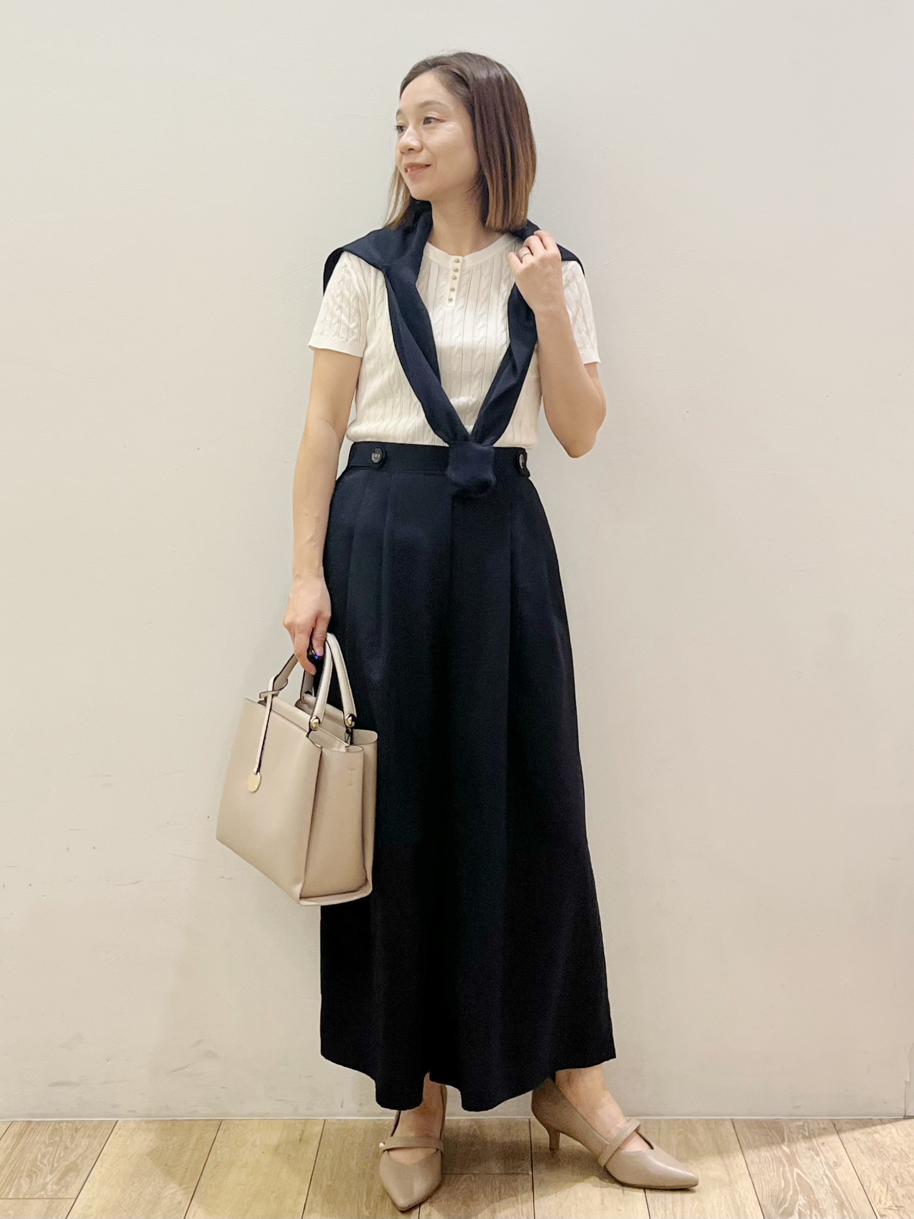 kcさんの「OPAQUE.CLIP｜【遮熱／UVケア】外気の熱を感じにくい！クルーネックカーディガン《洗濯機OK／抗ピリング／6col》」を使ったコーディネート