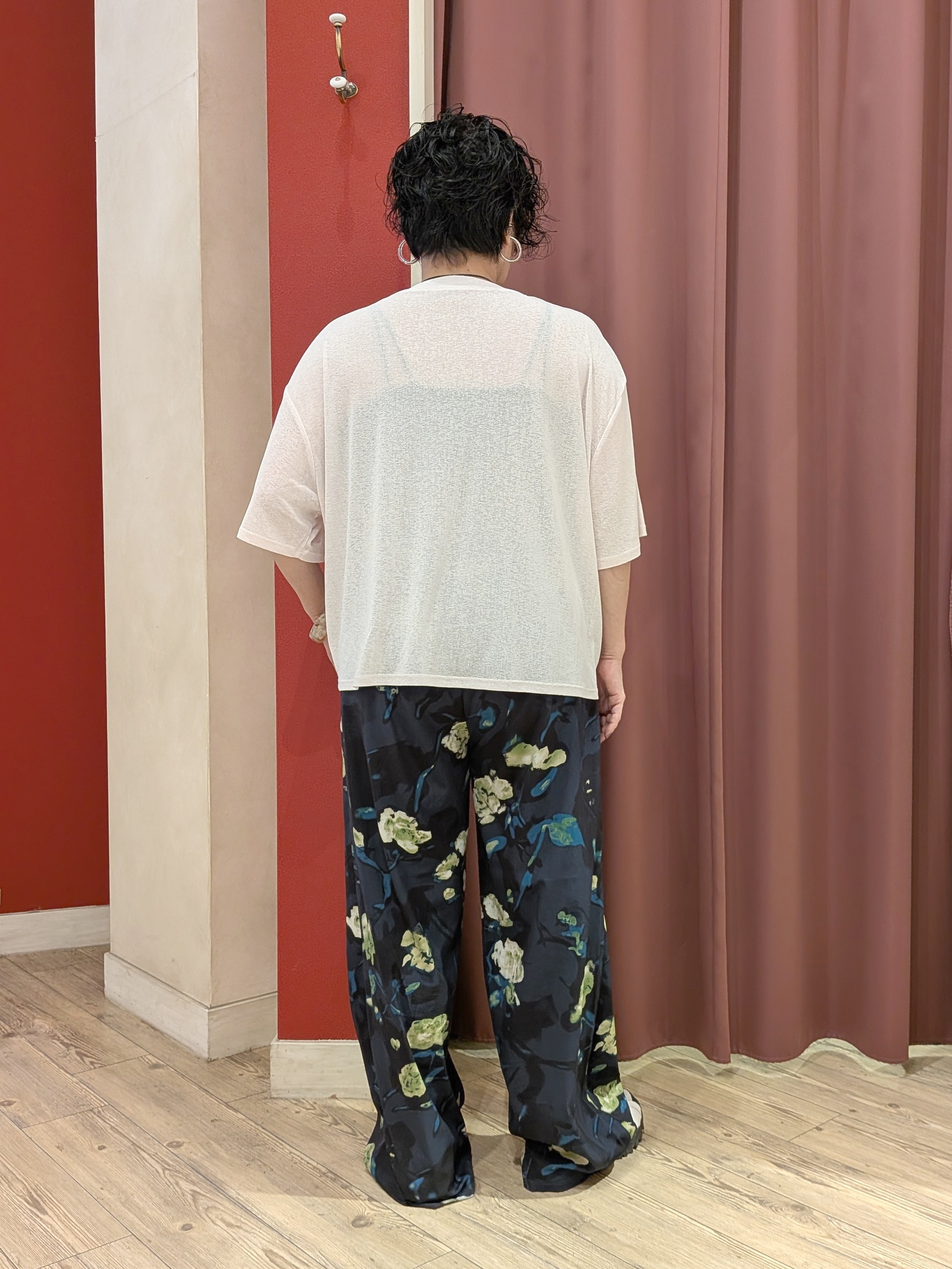 cameさんの「SHOO･LA･RUE｜【S-LL/洗濯機可/体型カバー】ゆるっとこなれる 大人のシアースラブTシャツ」を使ったコーディネート