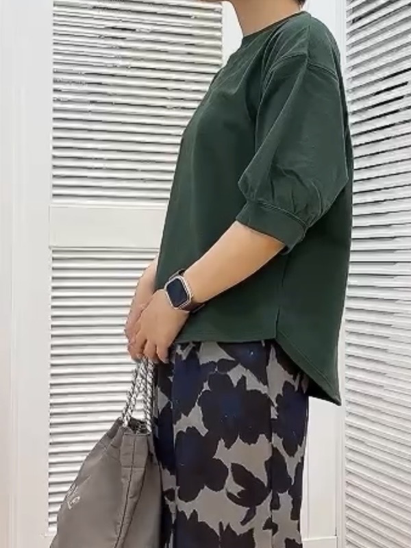 Hamaさんの「Dessin｜バックヘンリーカットソー5分袖」を使ったコーディネート