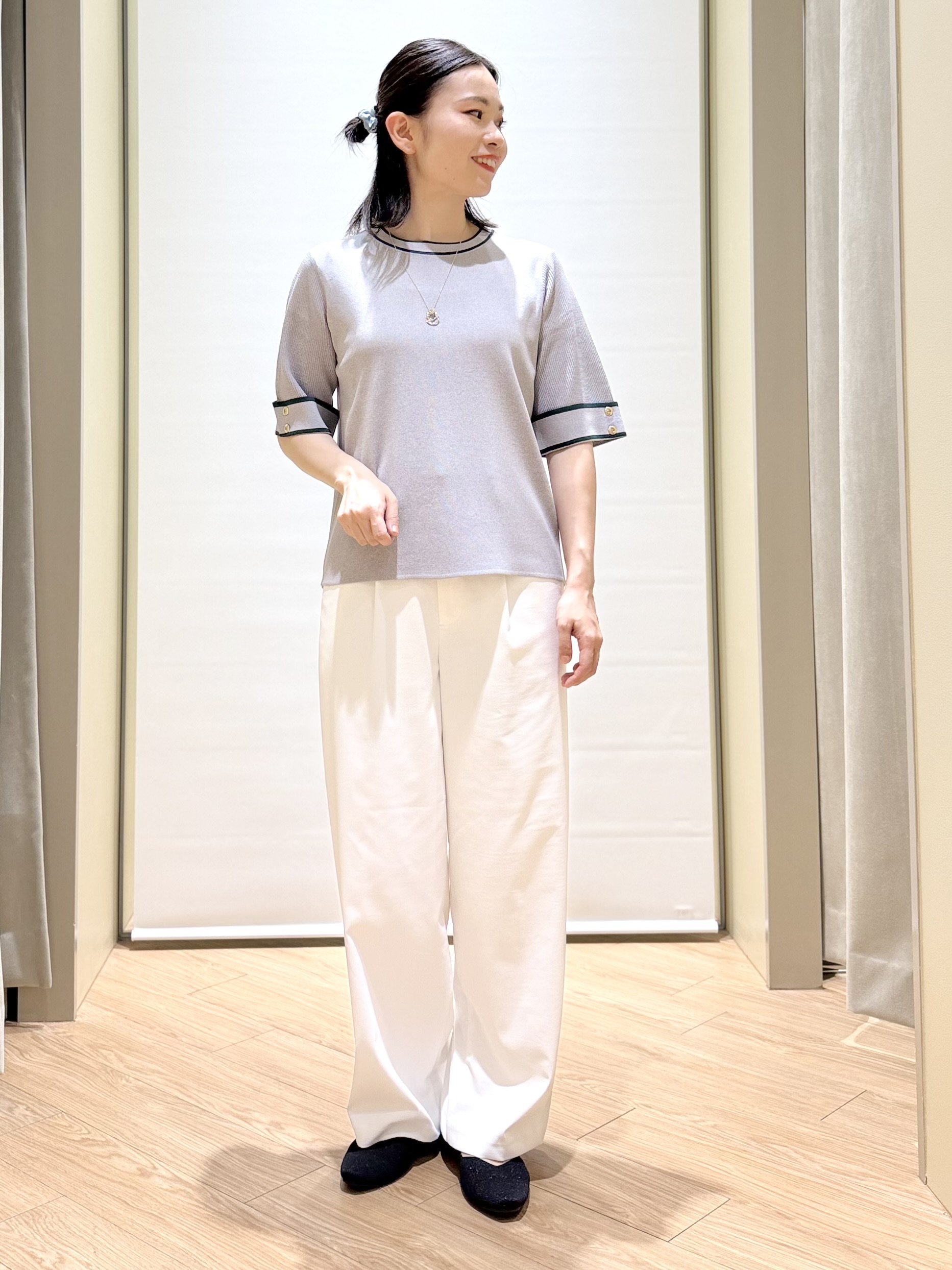 あんりさんの「grove｜新色追加！【シリーズ累計36万枚/名品ニット】やわらかドライタッチ 袖メッシュ編みニット」を使ったコーディネート