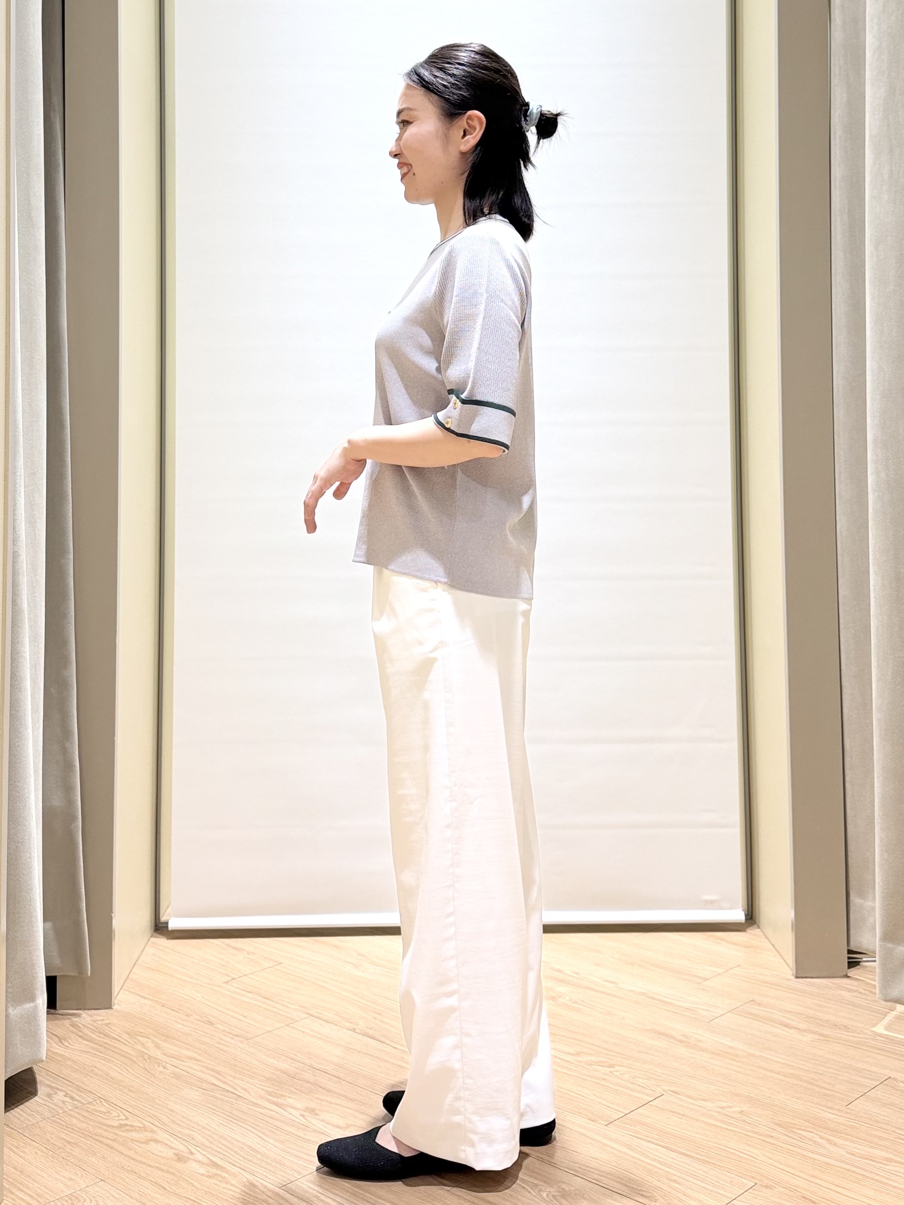 あんりさんの「grove｜新色追加！【シリーズ累計36万枚/名品ニット】やわらかドライタッチ 袖メッシュ編みニット」を使ったコーディネート
