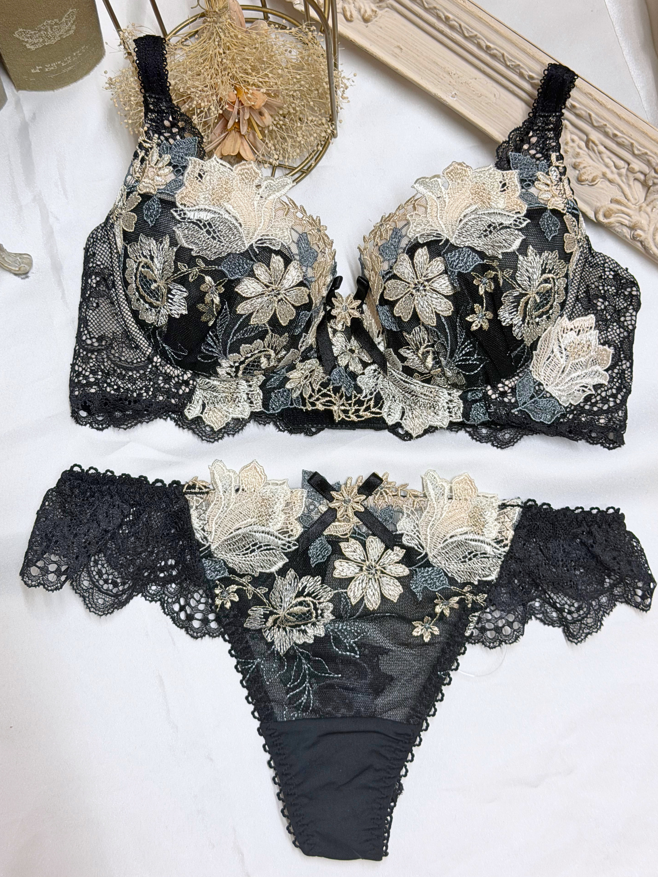 cocoさんの「Risa Magli｜アデラ ブラジャー （B－C） ＜D Make Type＞」を使ったコーディネート