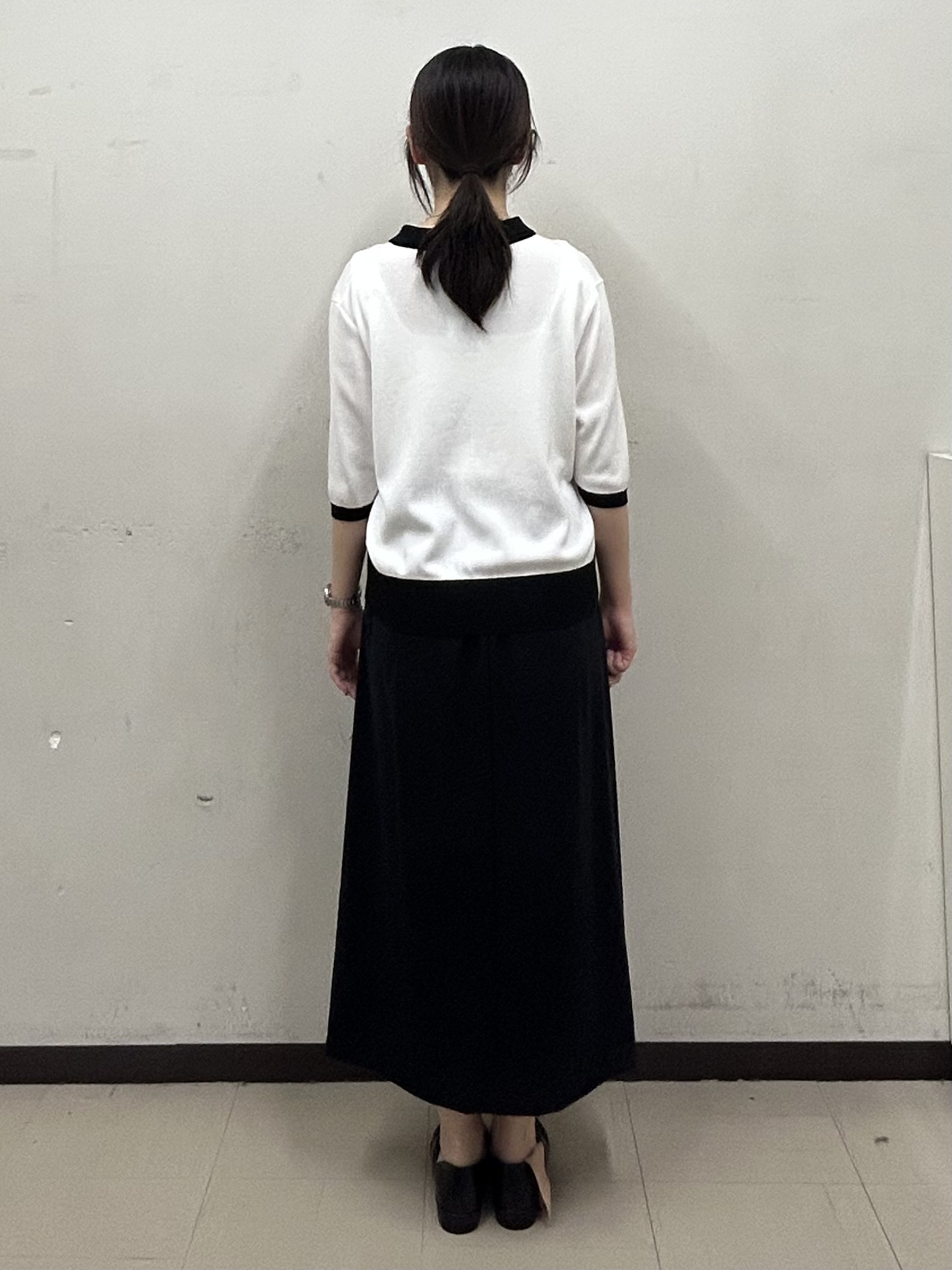 noeさんの「INDIVI｜【バイカラー】衿付きシャツ風ニット」を使ったコーディネート