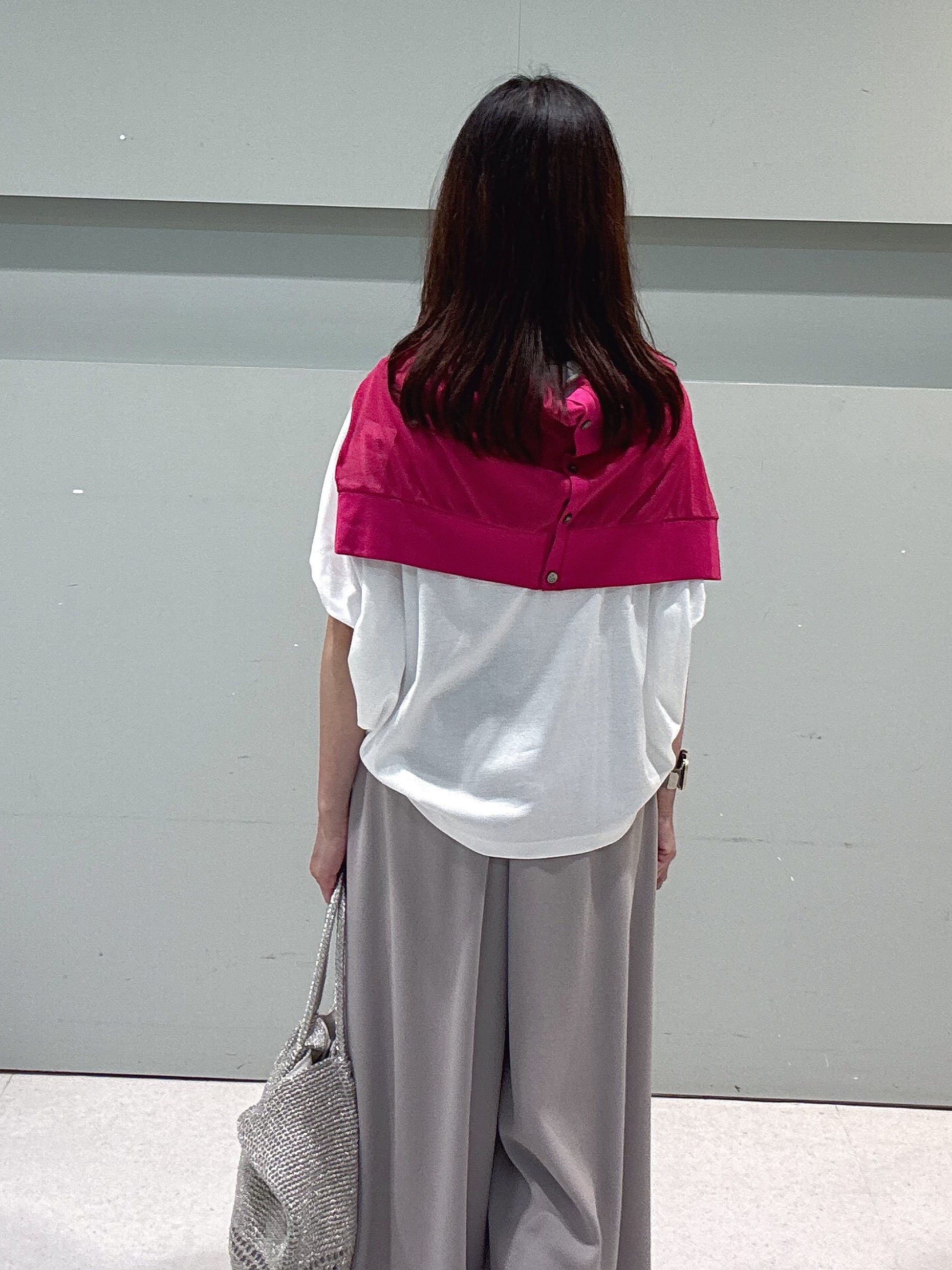 makiさんの「UNTITLED｜【7色展開/ゆったり/ショート丈】シアートリコットカーディガン」を使ったコーディネート