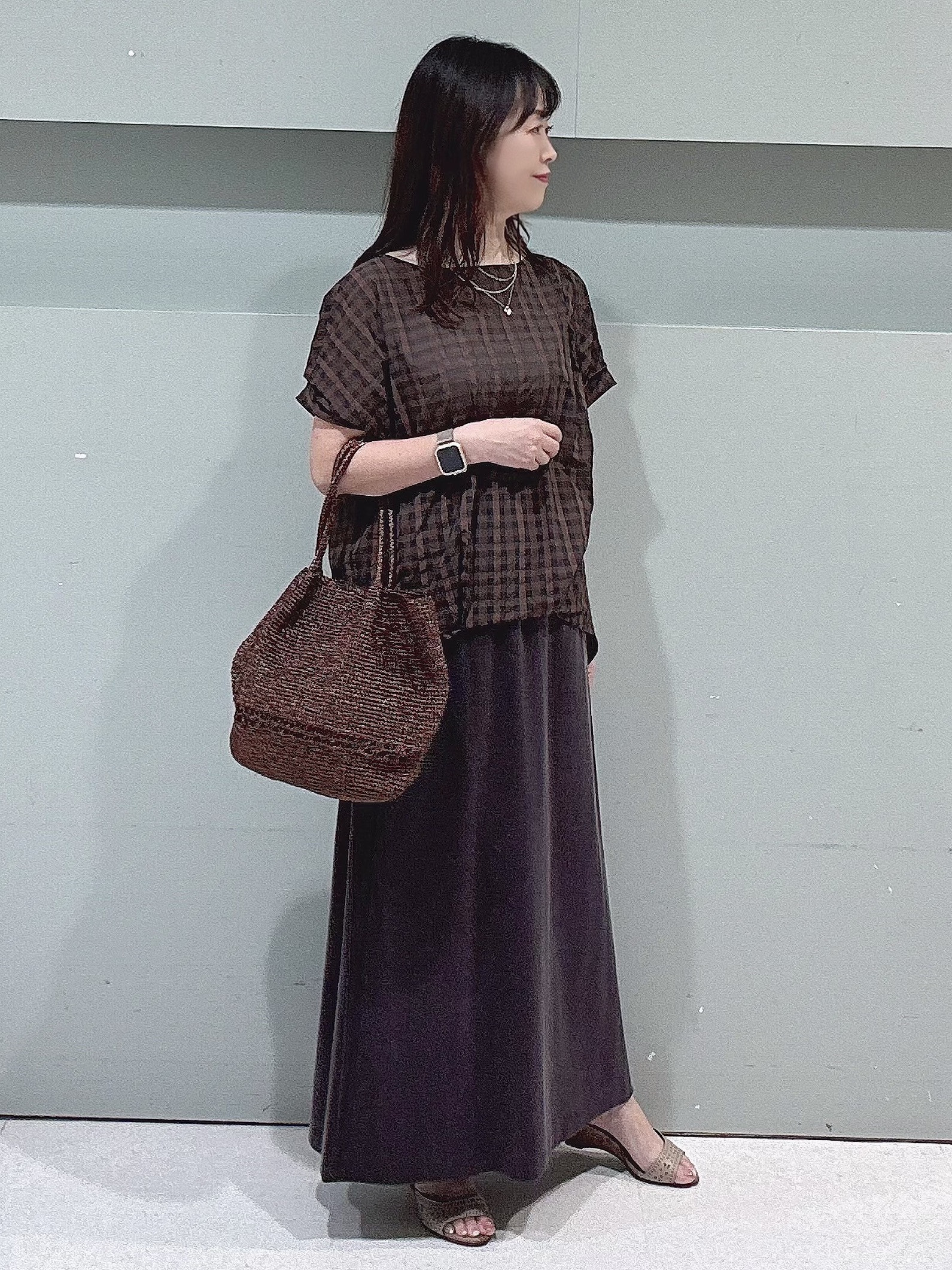 makiさんの「UNTITLED｜シアーチェックブラウス」を使ったコーディネート
