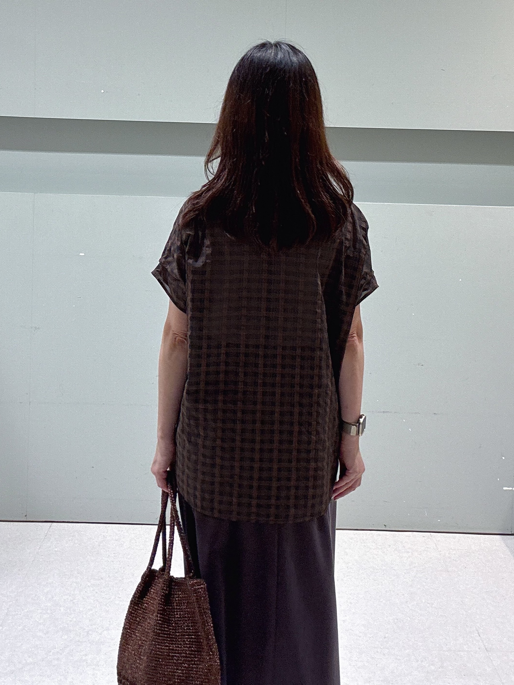 makiさんの「UNTITLED｜シアーチェックブラウス」を使ったコーディネート