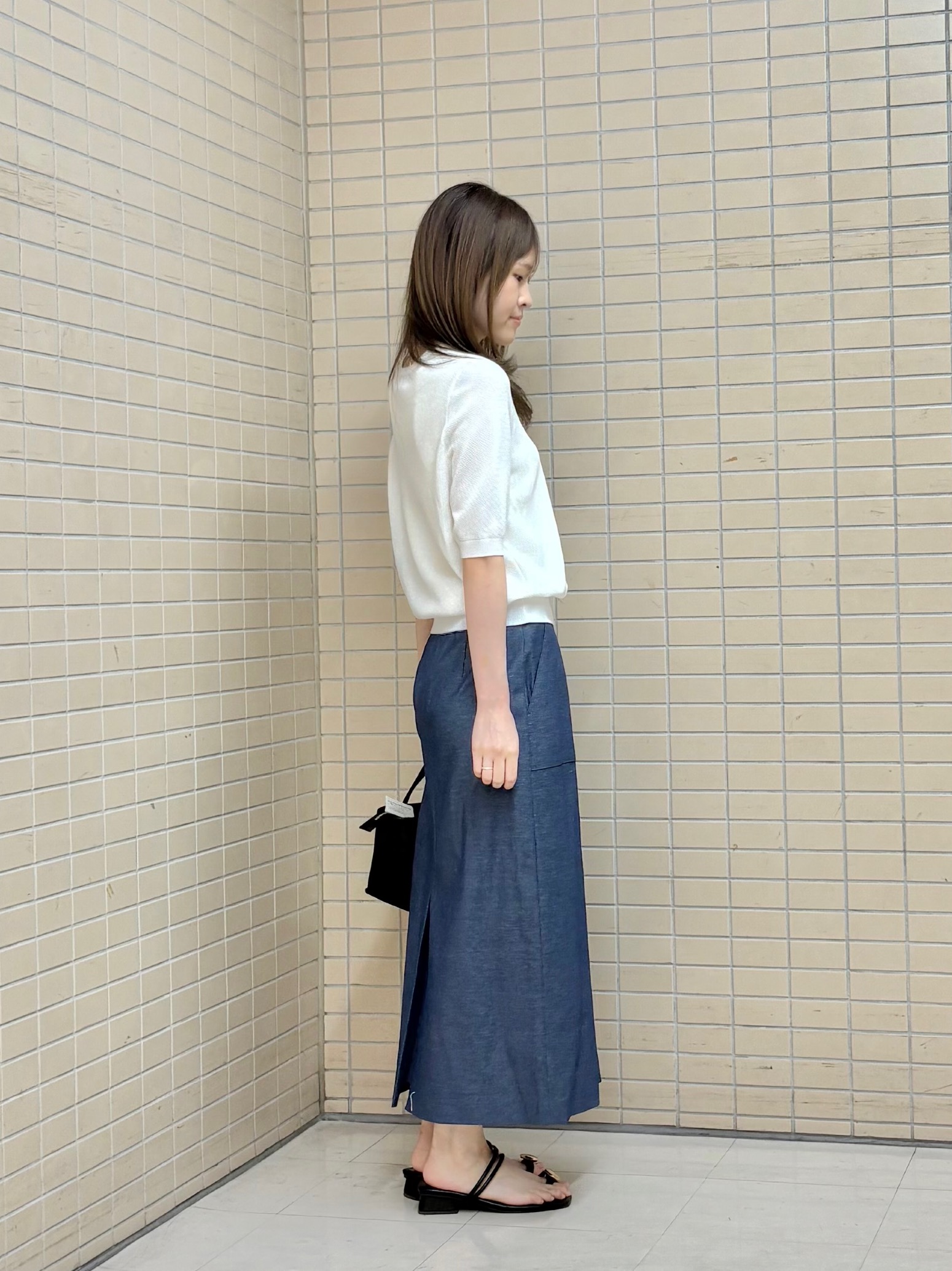 kyokaさんの「UNTITLED｜【アンサンブル可】ラメ混クルーネックプルオーバー」を使ったコーディネート