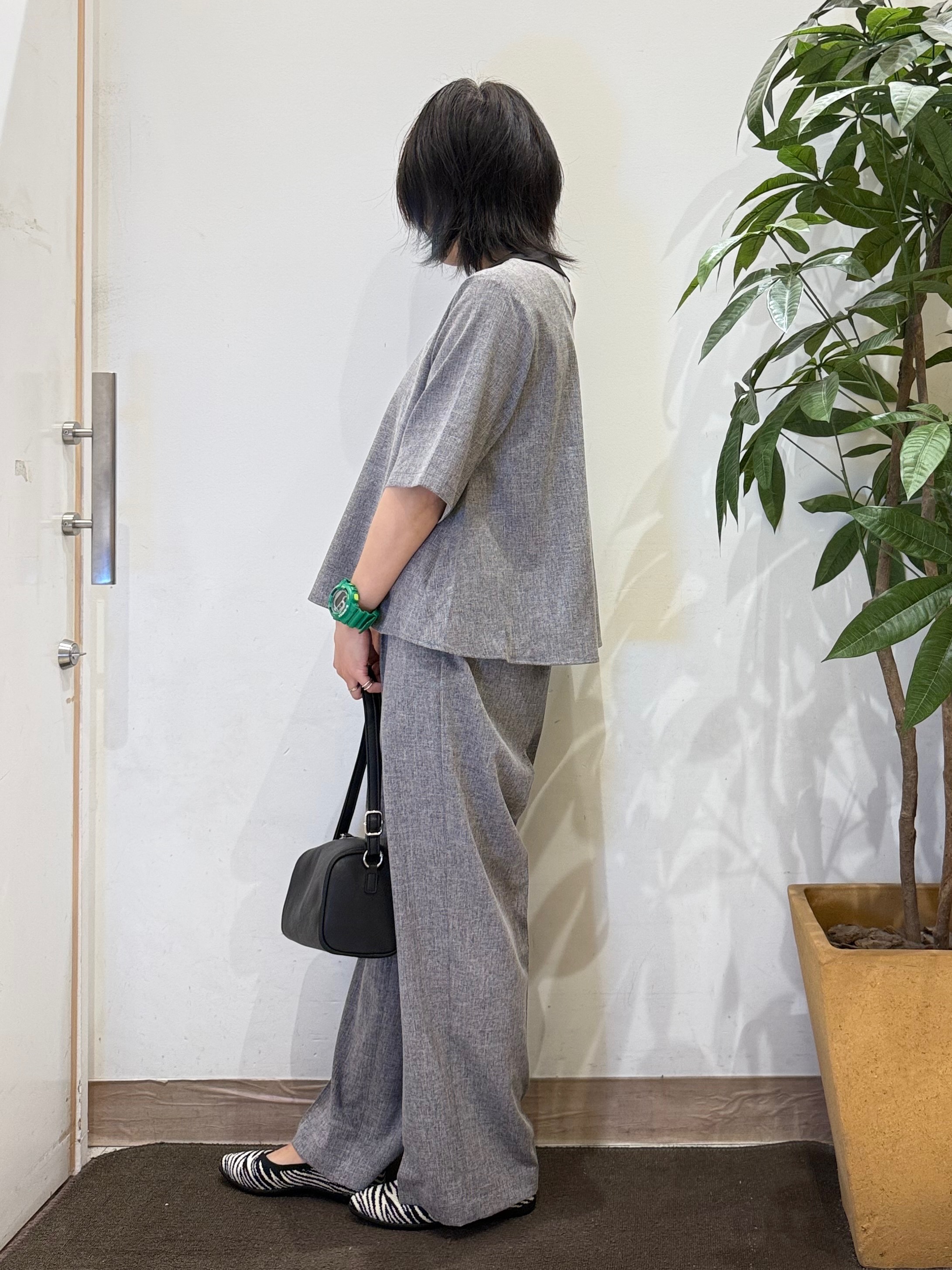 misakiさんの「SHOO･LA･RUE｜【通気性〇/セットアップ可】サマーツイード調衿付き半袖ブラウス」を使ったコーディネート