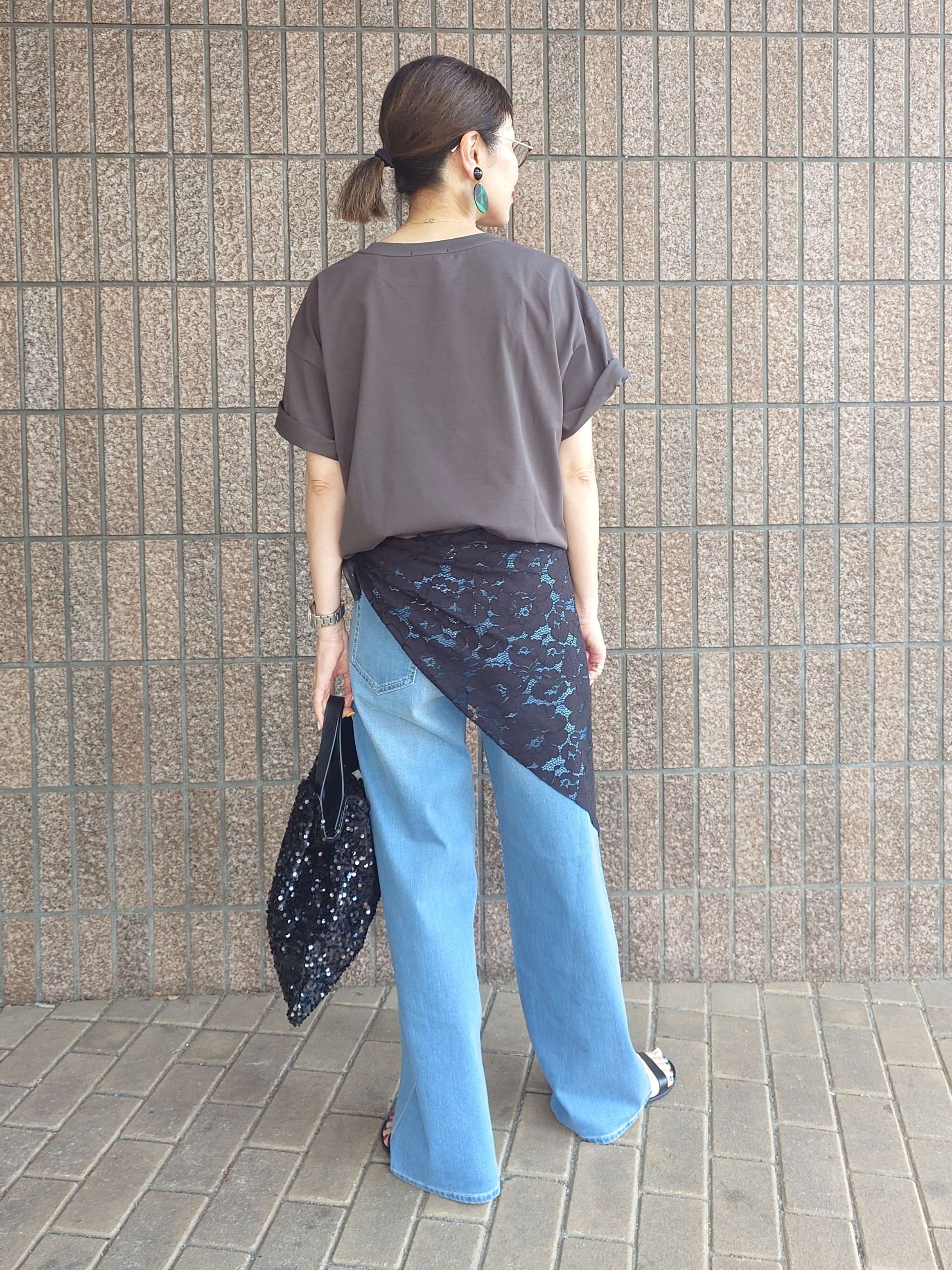 MUTSUKOさんの「UNTITLED｜ベロアプリントロゴT」を使ったコーディネート