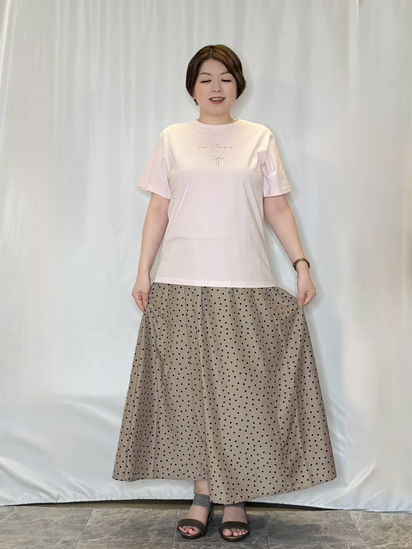 たみさんの「SHOO･LA･RUE｜【ひんやり/洗濯機可/S-LL】夏に快適サラサラ感 大人のひんやりプリントTシャツ」を使ったコーディネート