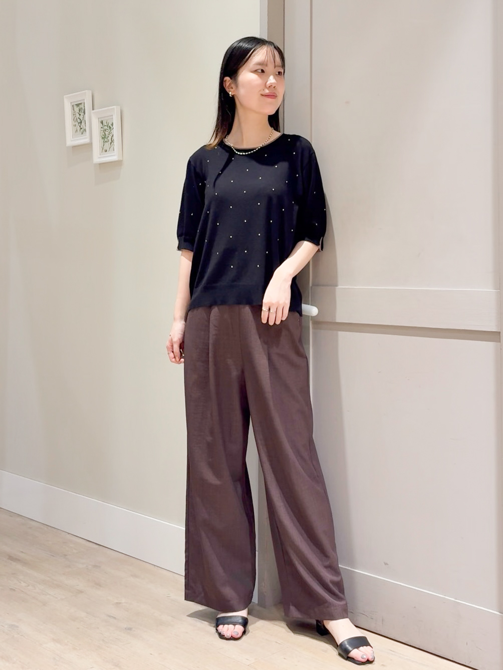 Mayuさんの「grove｜【1枚で着映え】ドット刺しゅうニットプルオーバー」を使ったコーディネート