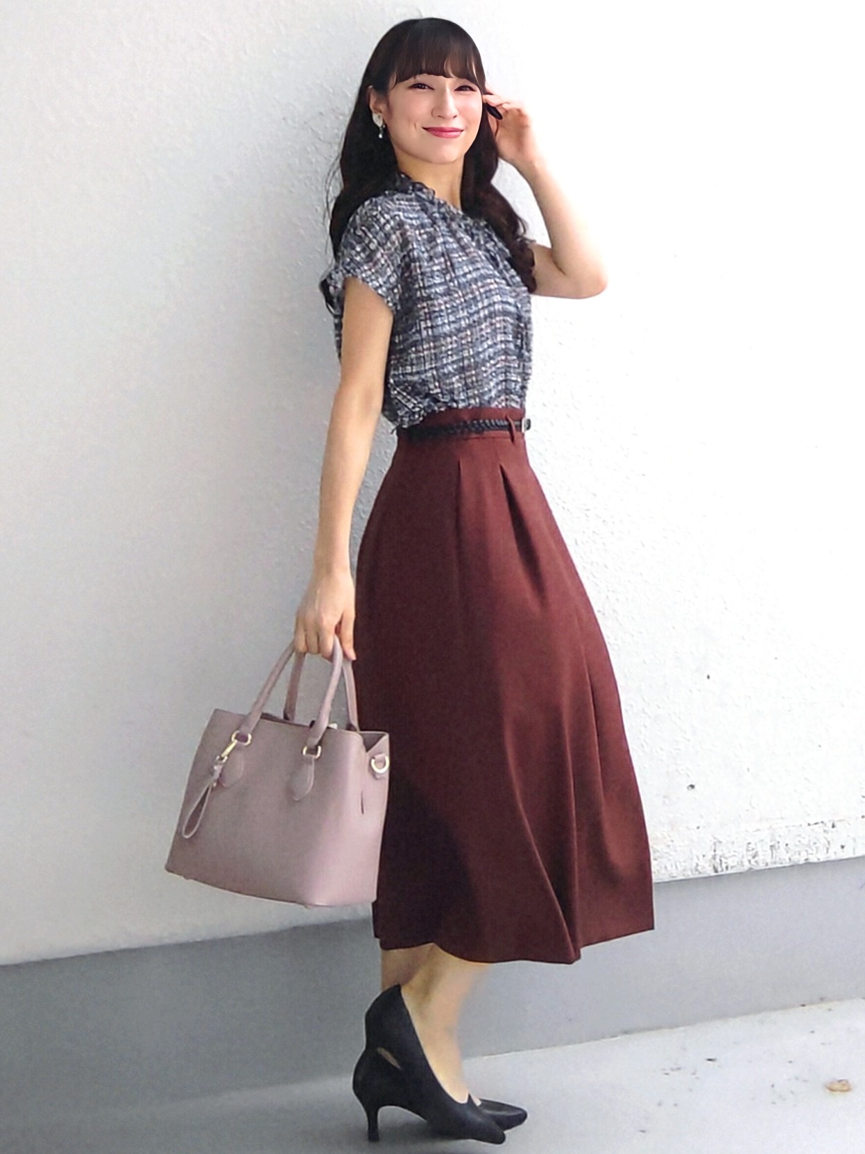 keinaさんの「SunaUna｜チェック柄フリルブラウス」を使ったコーディネート