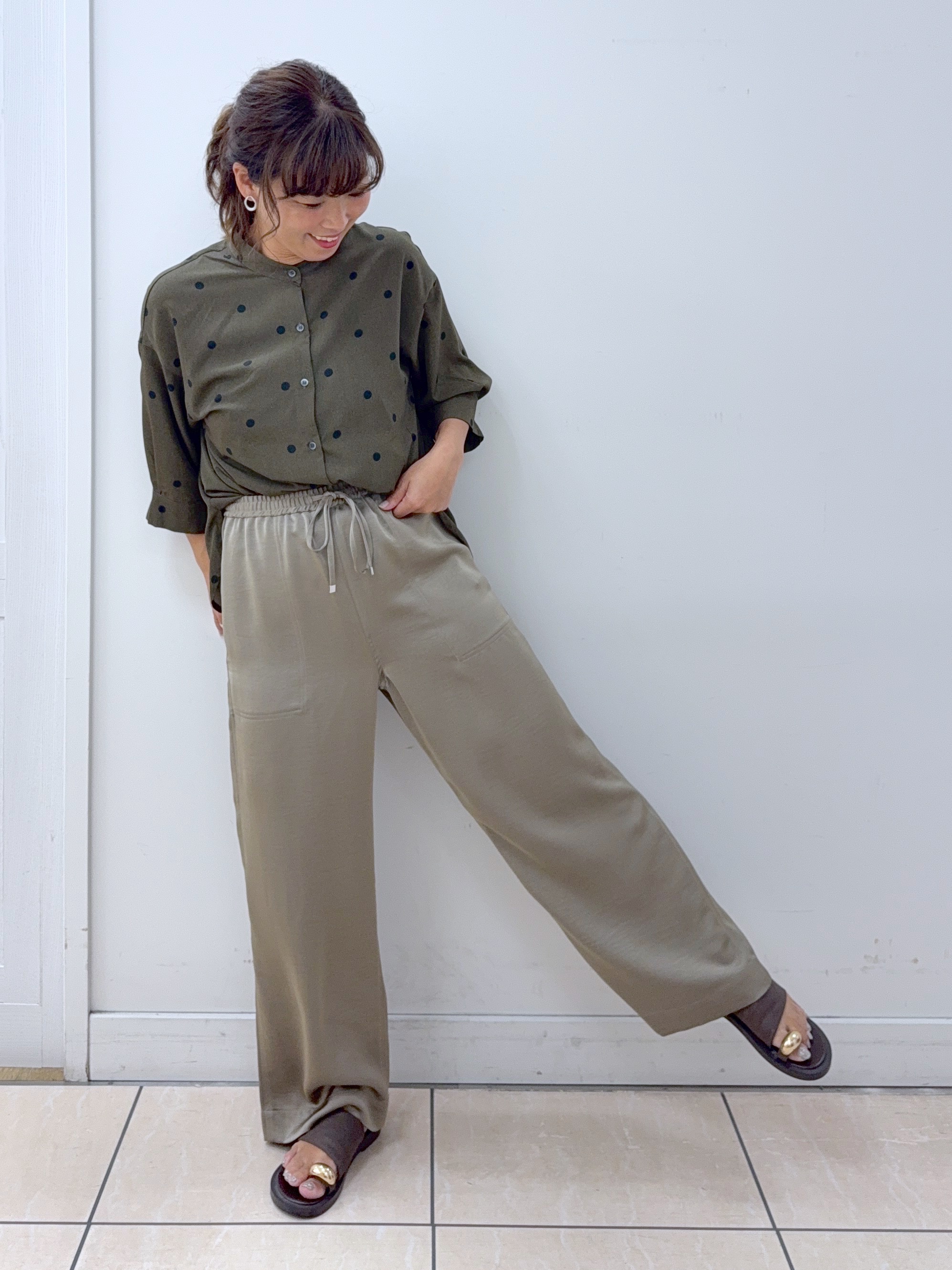 Osawaさんの「Dessin｜【セットアップ可】ドットプリント ハーフスリーブシャツ」を使ったコーディネート